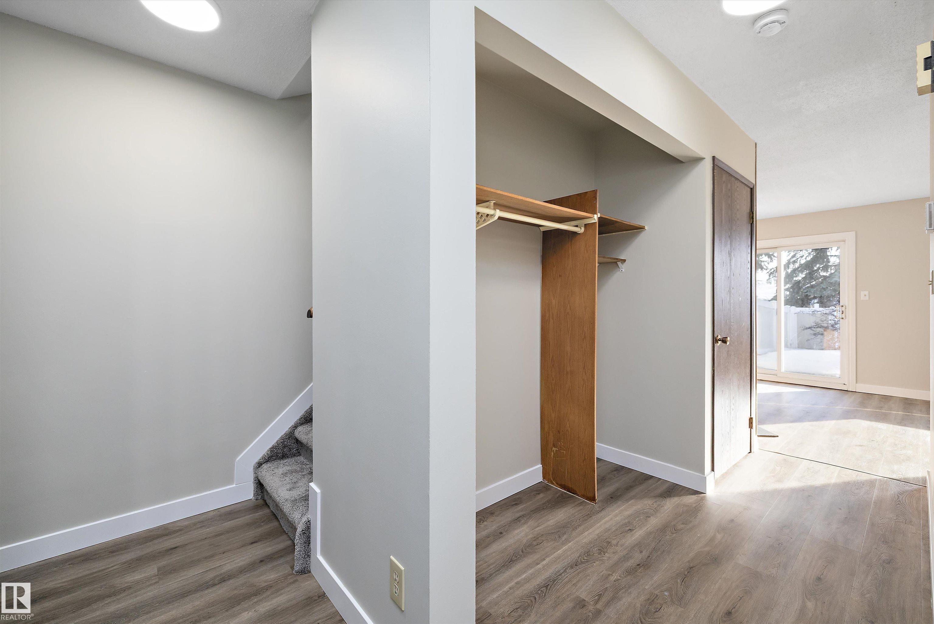 Photo 15 at 3127 139 Avenue NW, Hairsine, Edmonton