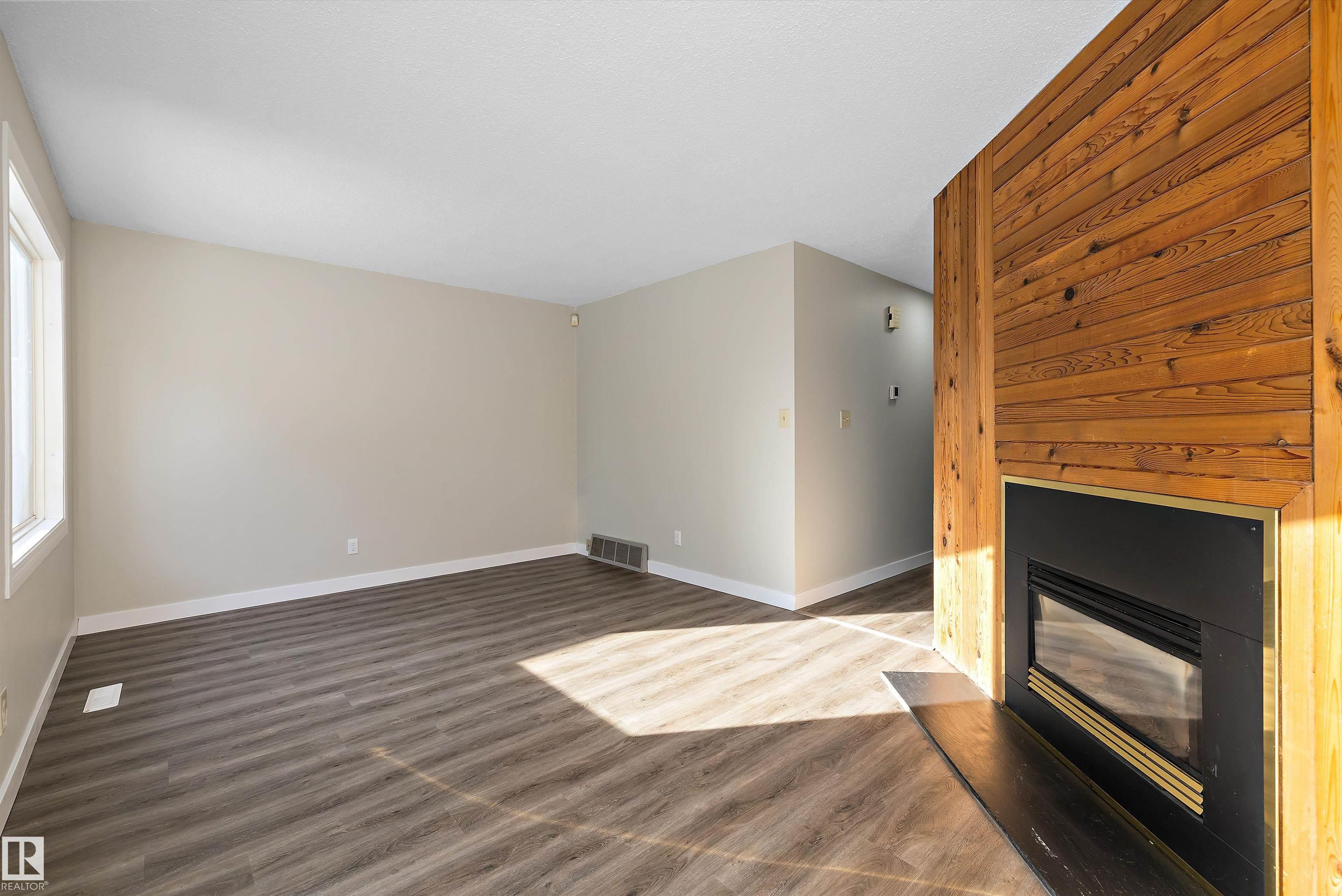 Photo 18 at 3127 139 Avenue NW, Hairsine, Edmonton