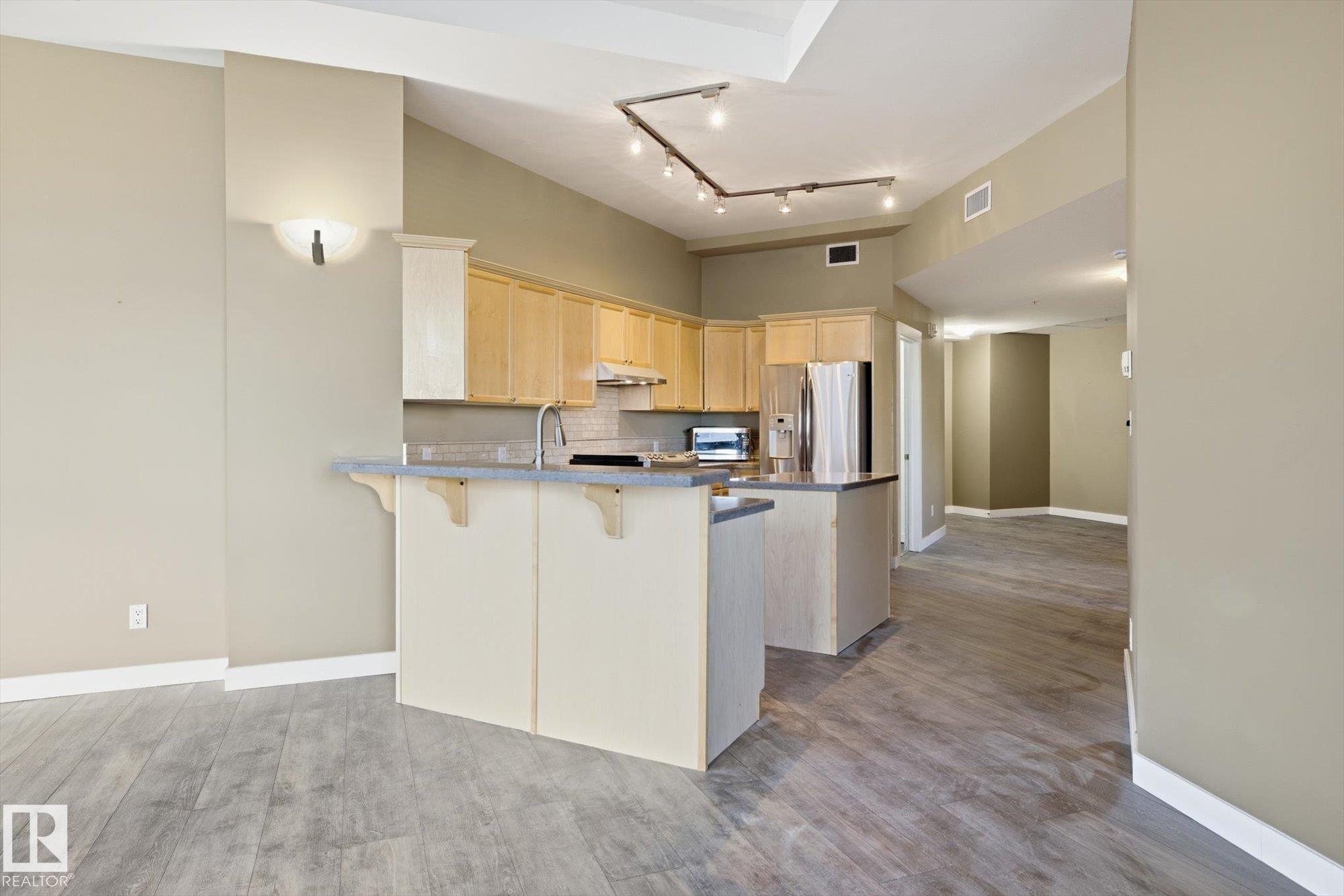 Picture for #301 10106 105 ST NW