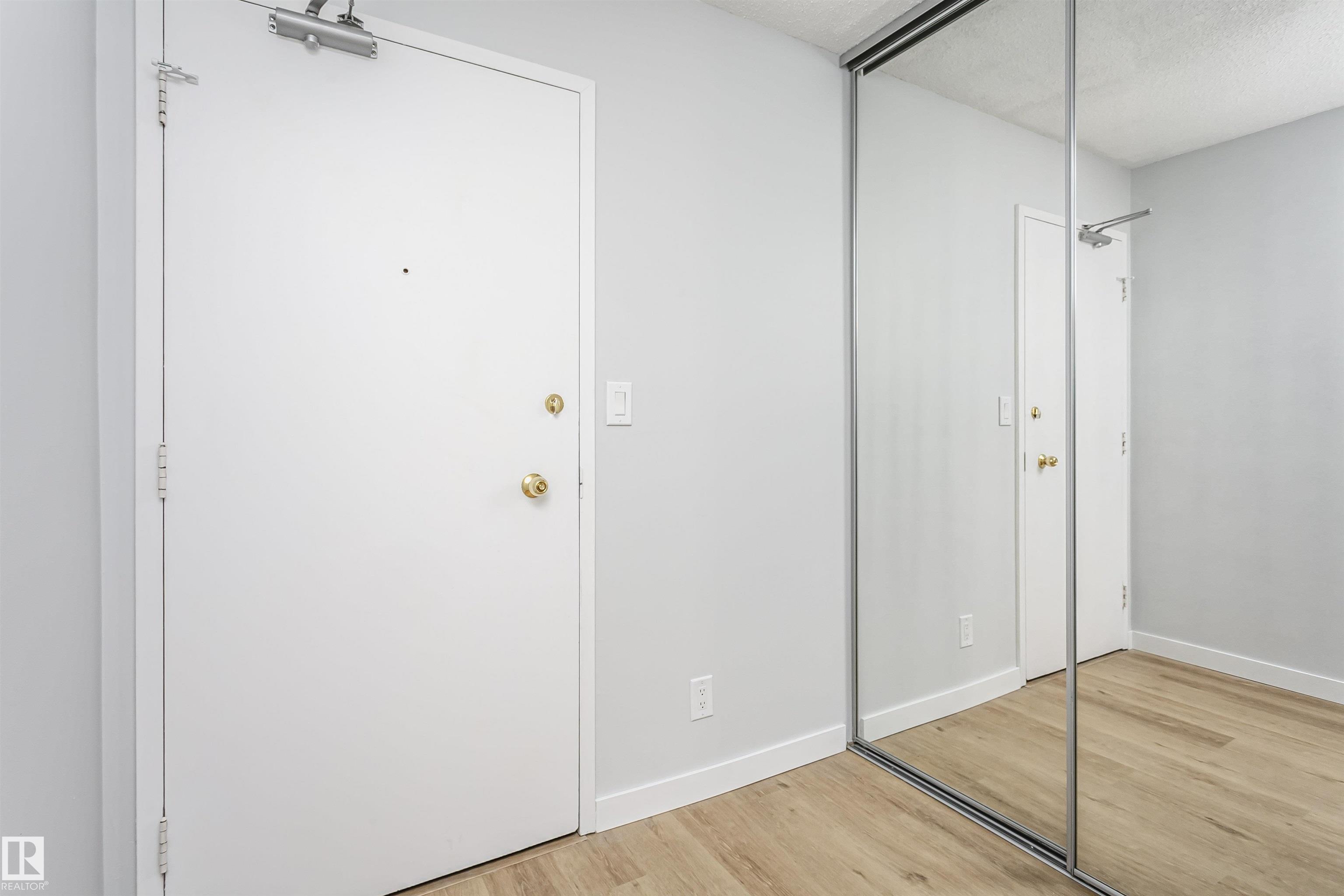 Picture for #1004 11307 99 AV NW