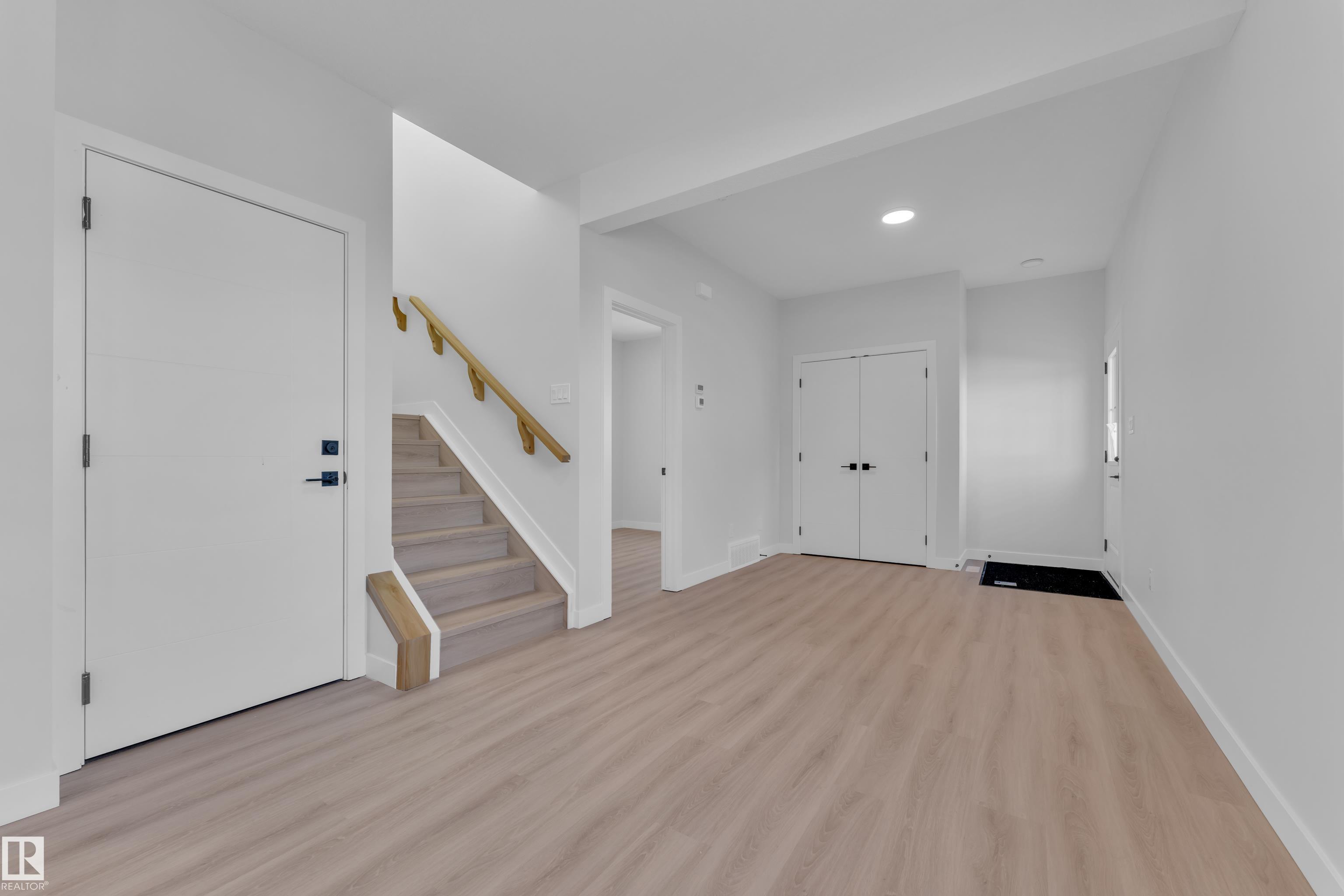 Picture for 9531/ 9533 115 ave NW