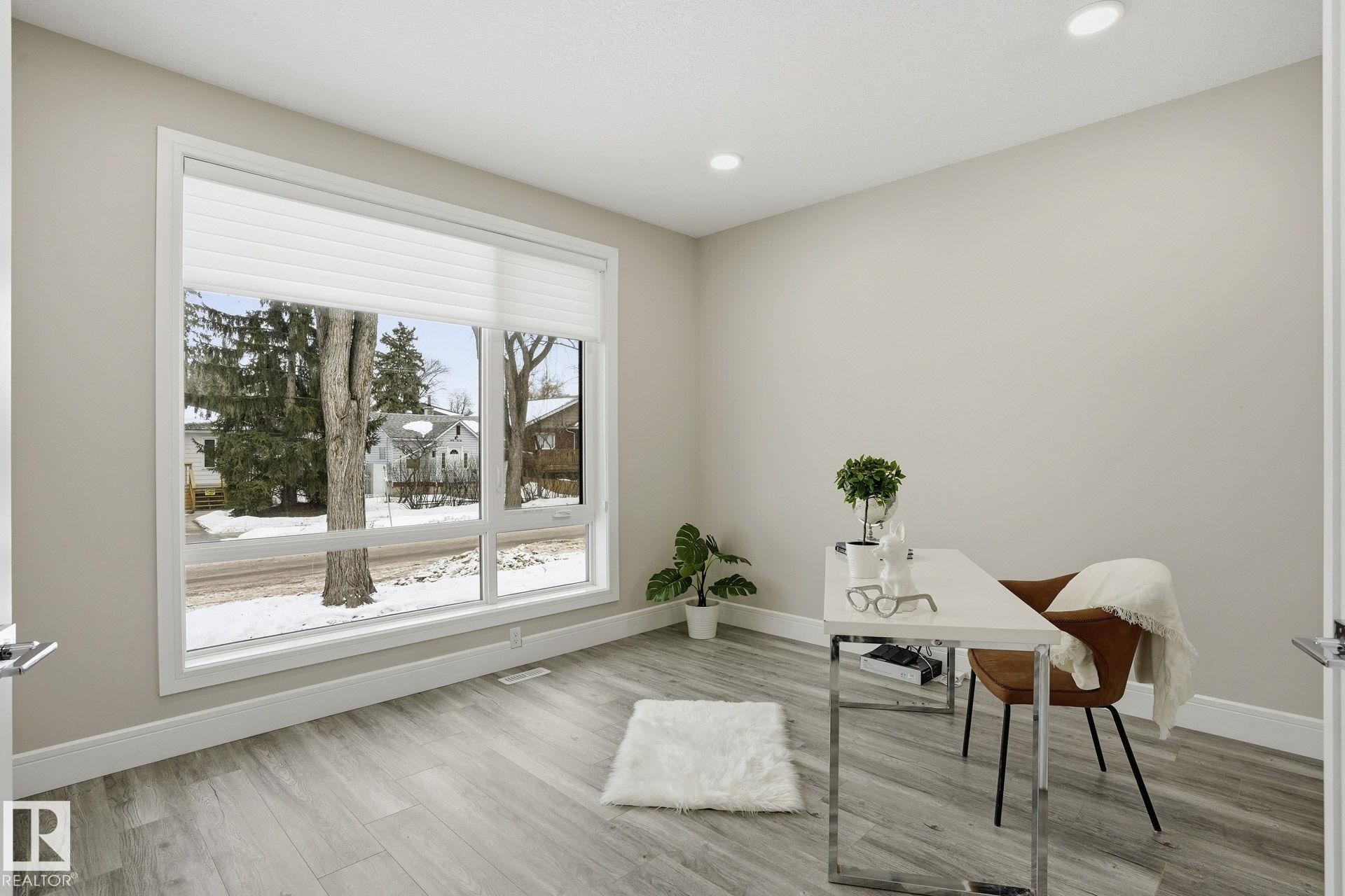 Picture for 10633 64 AV NW