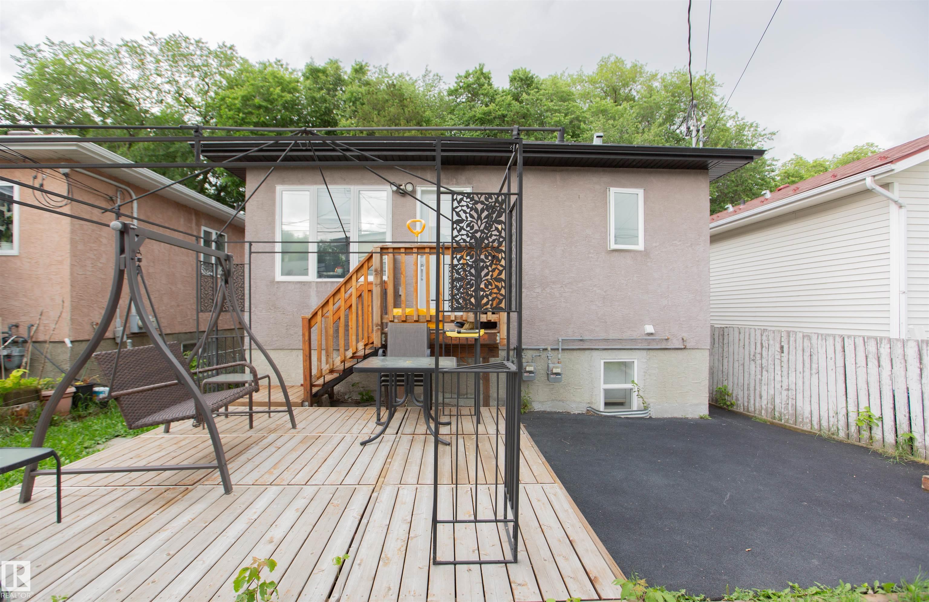 Photo 32 at 12026 91 Street NW, Alberta Avenue, Edmonton