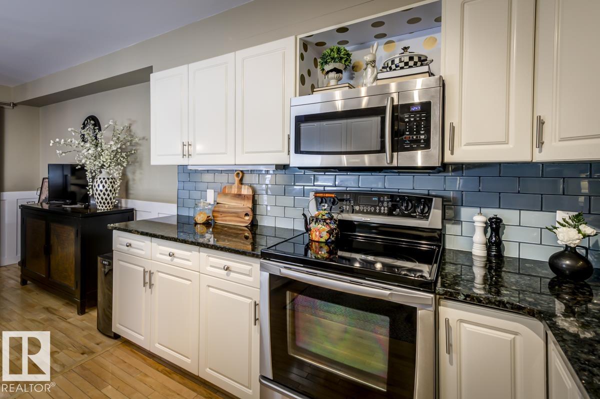 Photo 23 at 9743 91 Street NW, Cloverdale, Edmonton