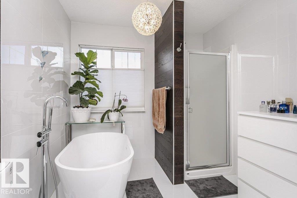 Photo 19 at 16109 137a Street NW, Carlton, Edmonton