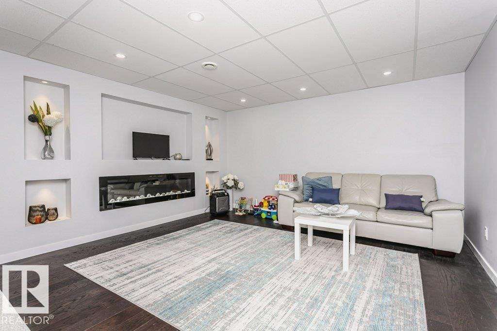 Photo 25 at 16109 137a Street NW, Carlton, Edmonton