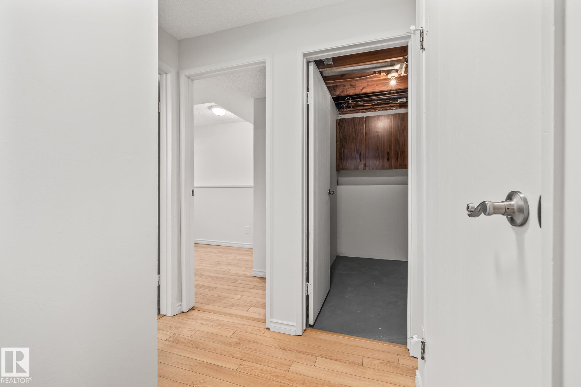 Photo 12 at 3543 46 Street NW, Minchau, Edmonton