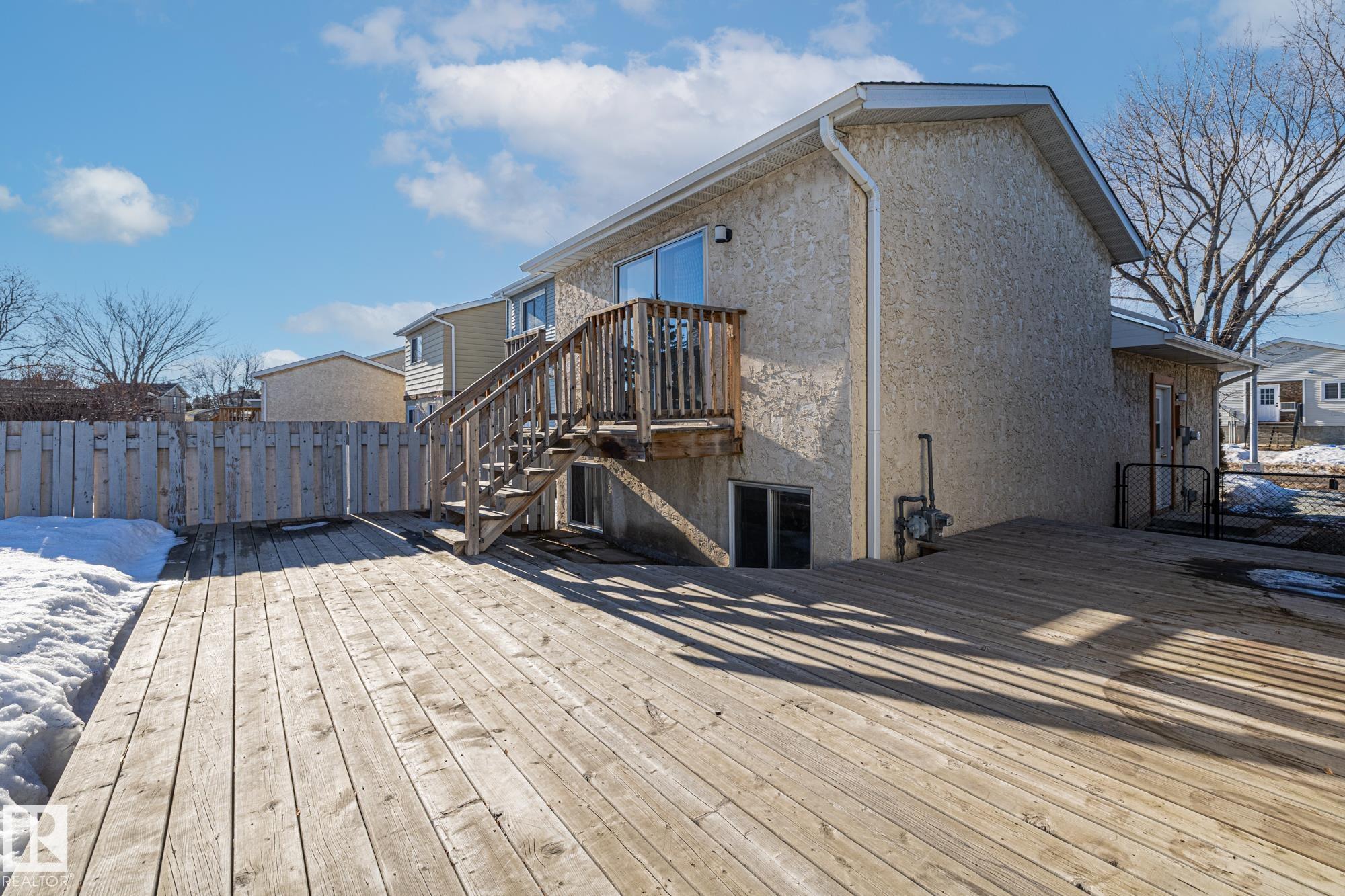 Photo 20 at 3543 46 Street NW, Minchau, Edmonton