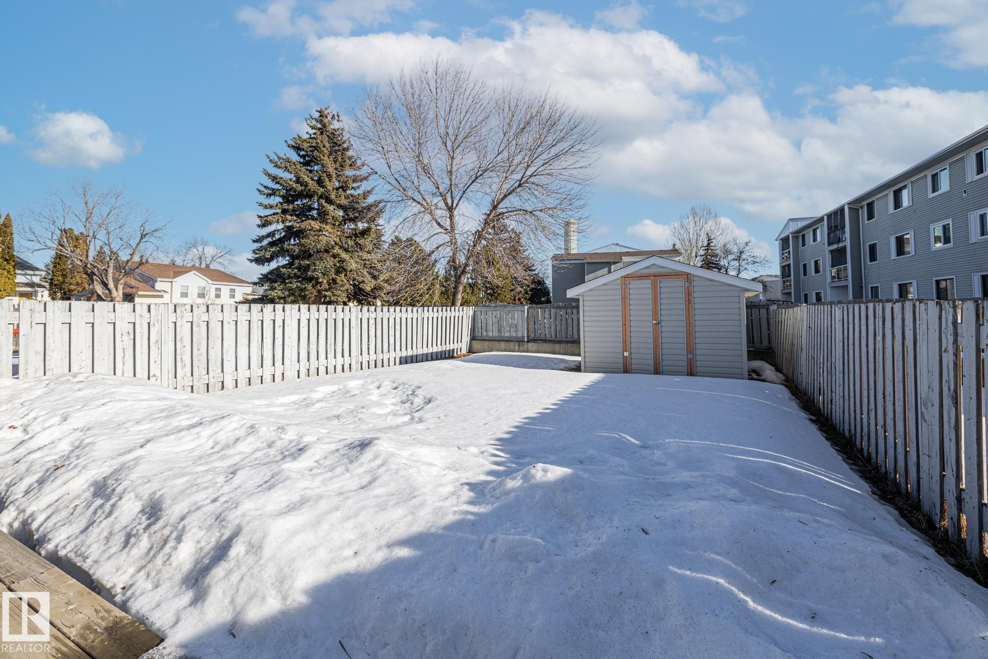 Photo 24 at 3543 46 Street NW, Minchau, Edmonton