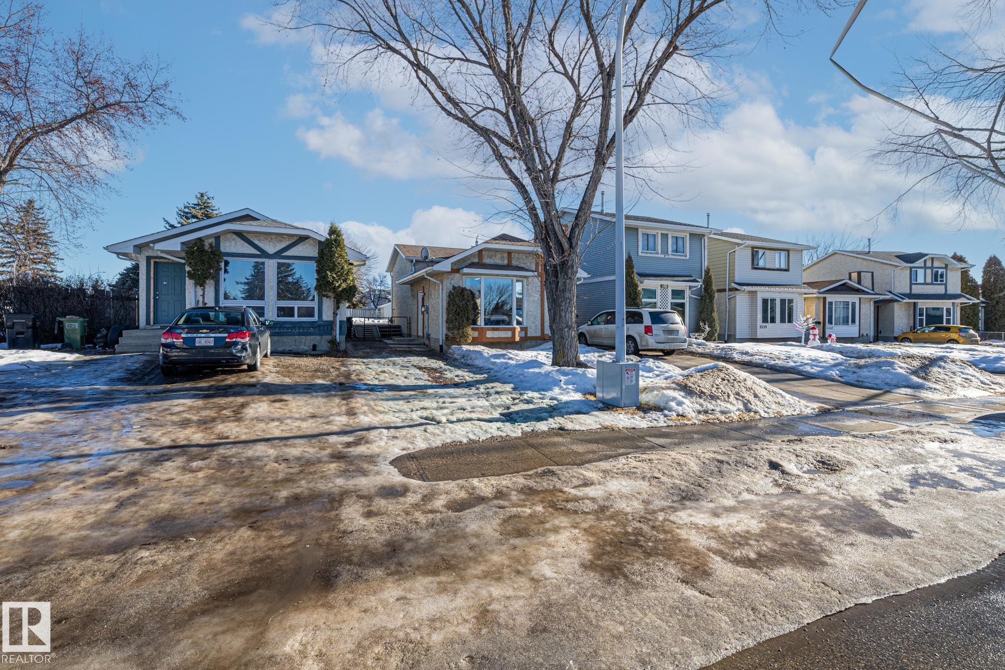 Photo 27 at 3543 46 Street NW, Minchau, Edmonton