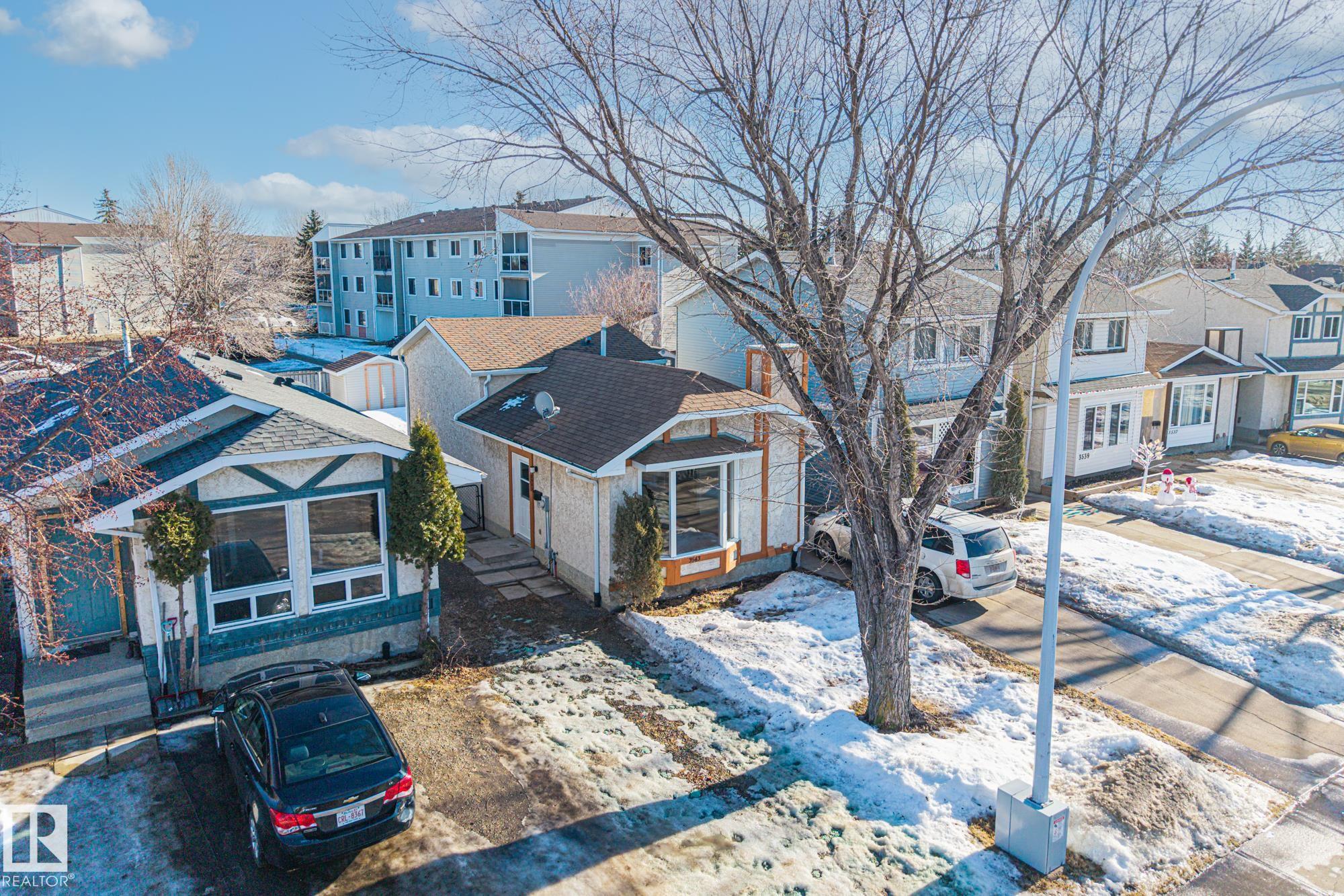 Photo 30 at 3543 46 Street NW, Minchau, Edmonton