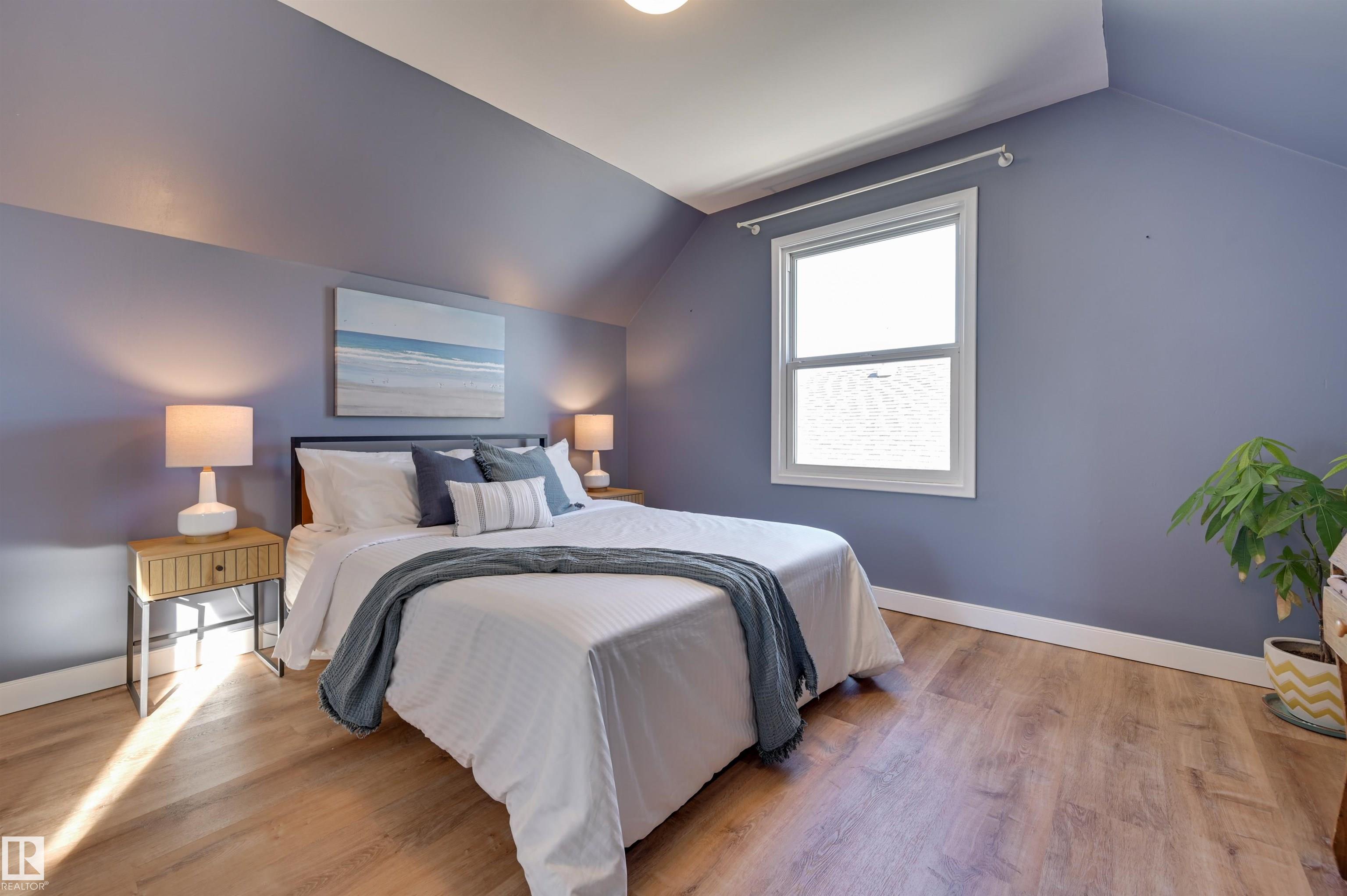 Photo 15 at 10911 66 Avenue NW, Parkallen, Edmonton