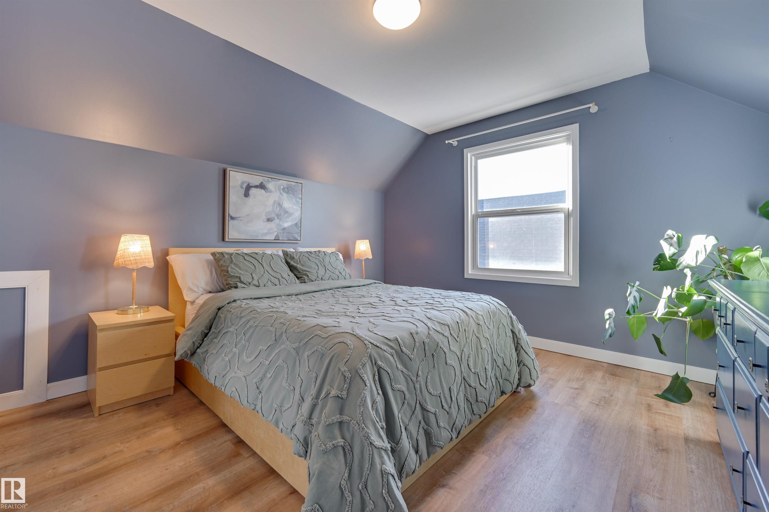 Photo 19 at 10911 66 Avenue NW, Parkallen, Edmonton