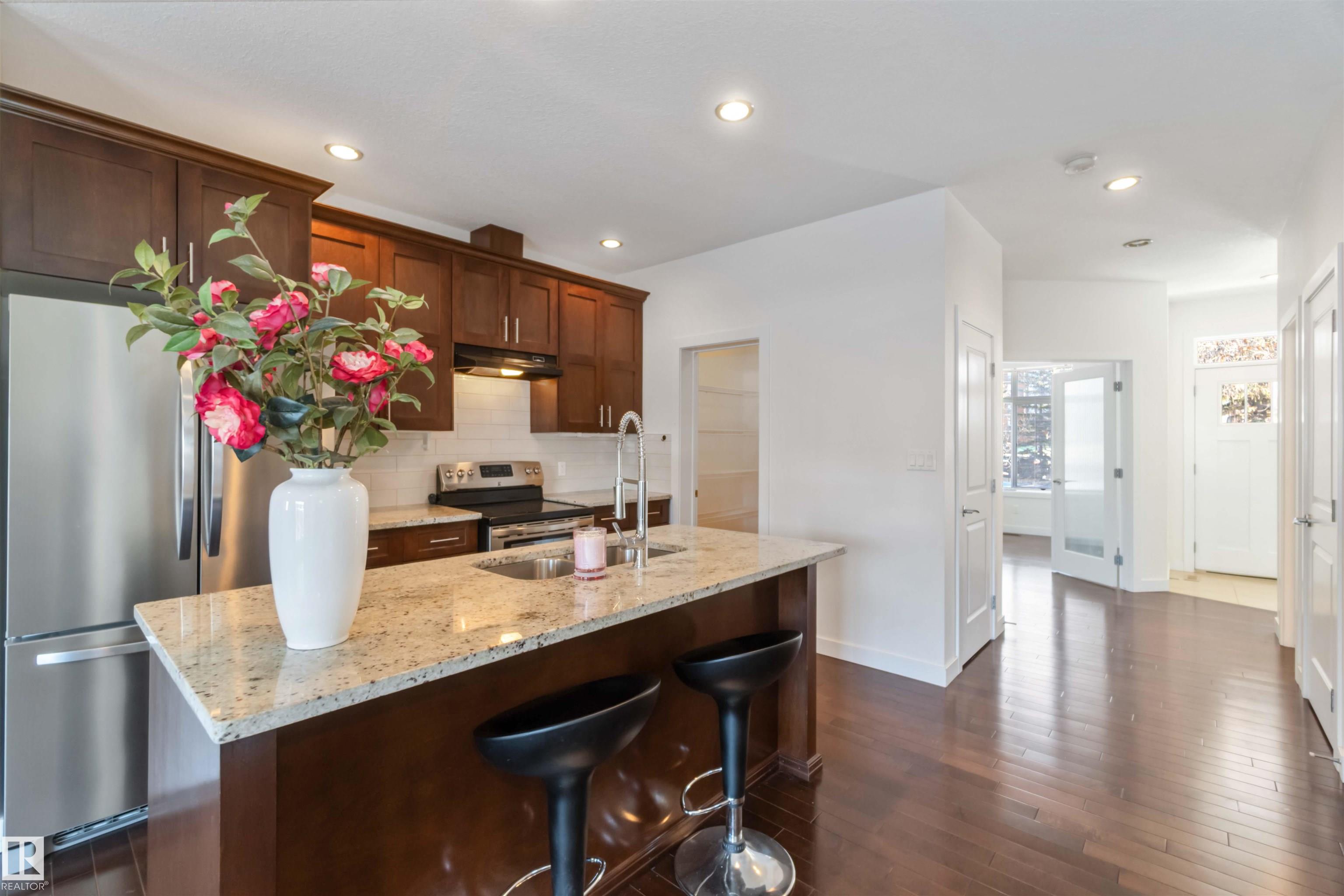 Photo 16 at 11118 129 Street NW, Inglewood, Edmonton