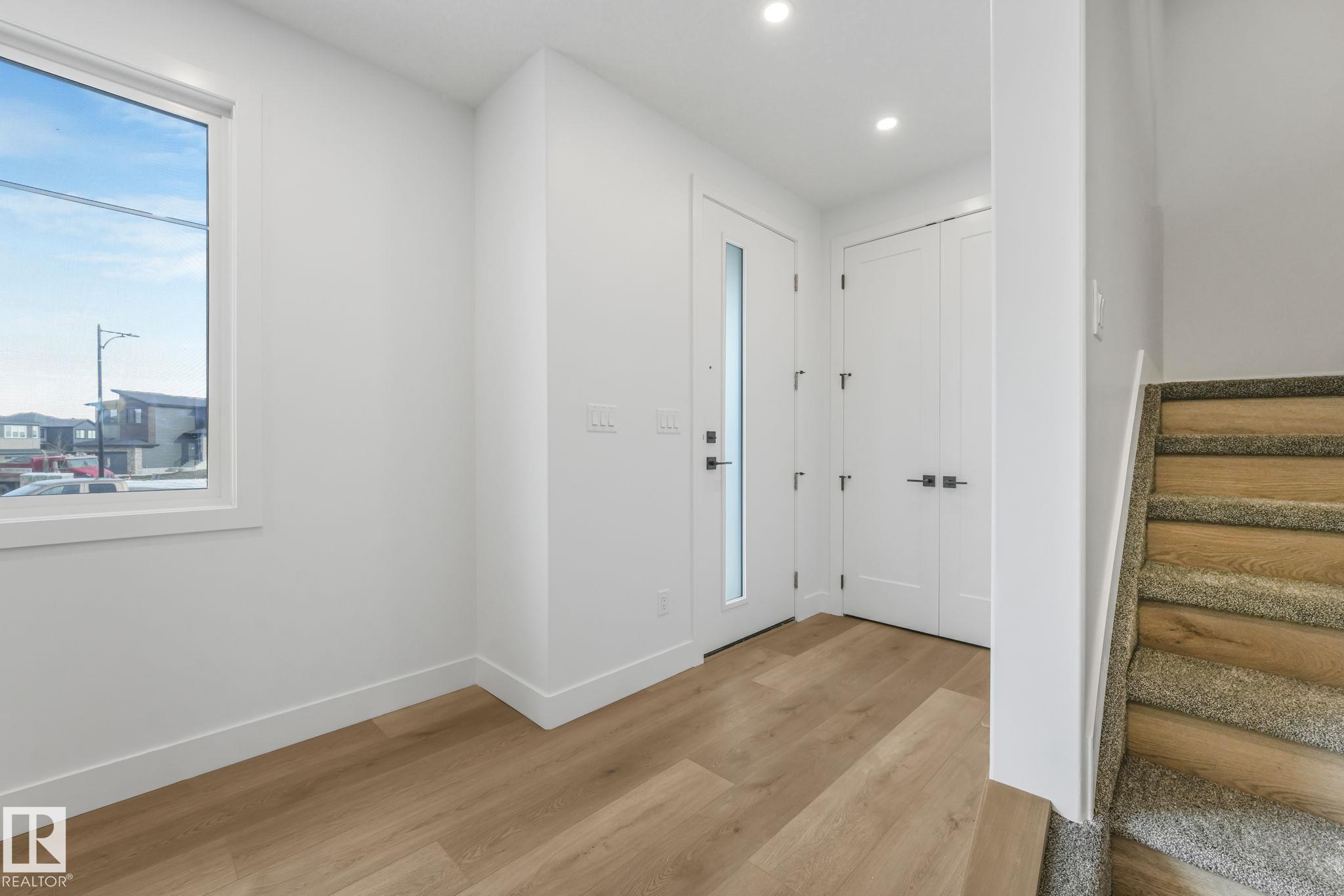 Photo 5 at 6 Catria point(e), Cambrian, Sherwood Park