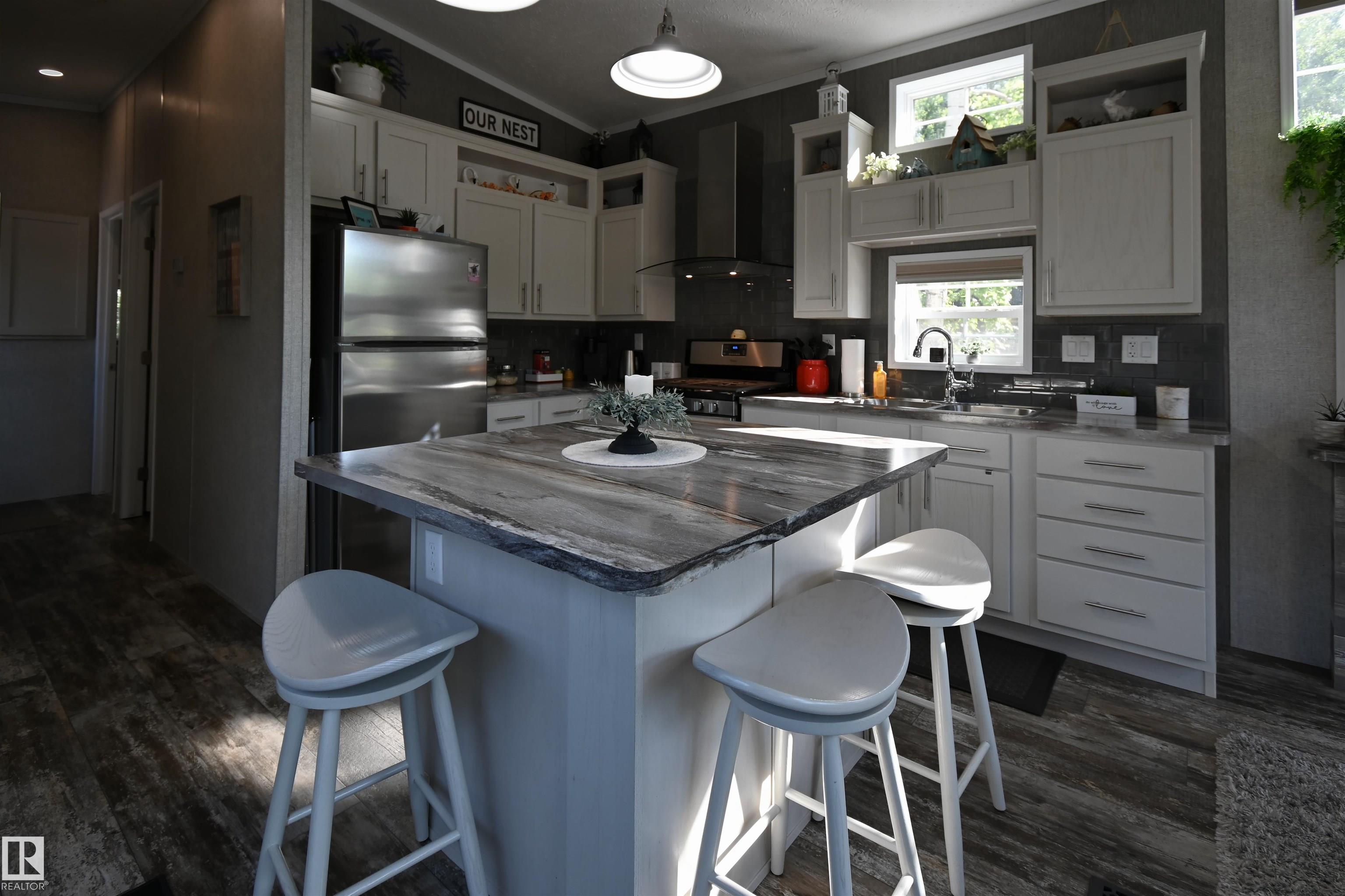 Photo 9 at 64 - 53206 Rge Road 55 A, The Ridge, Rural Parkland County