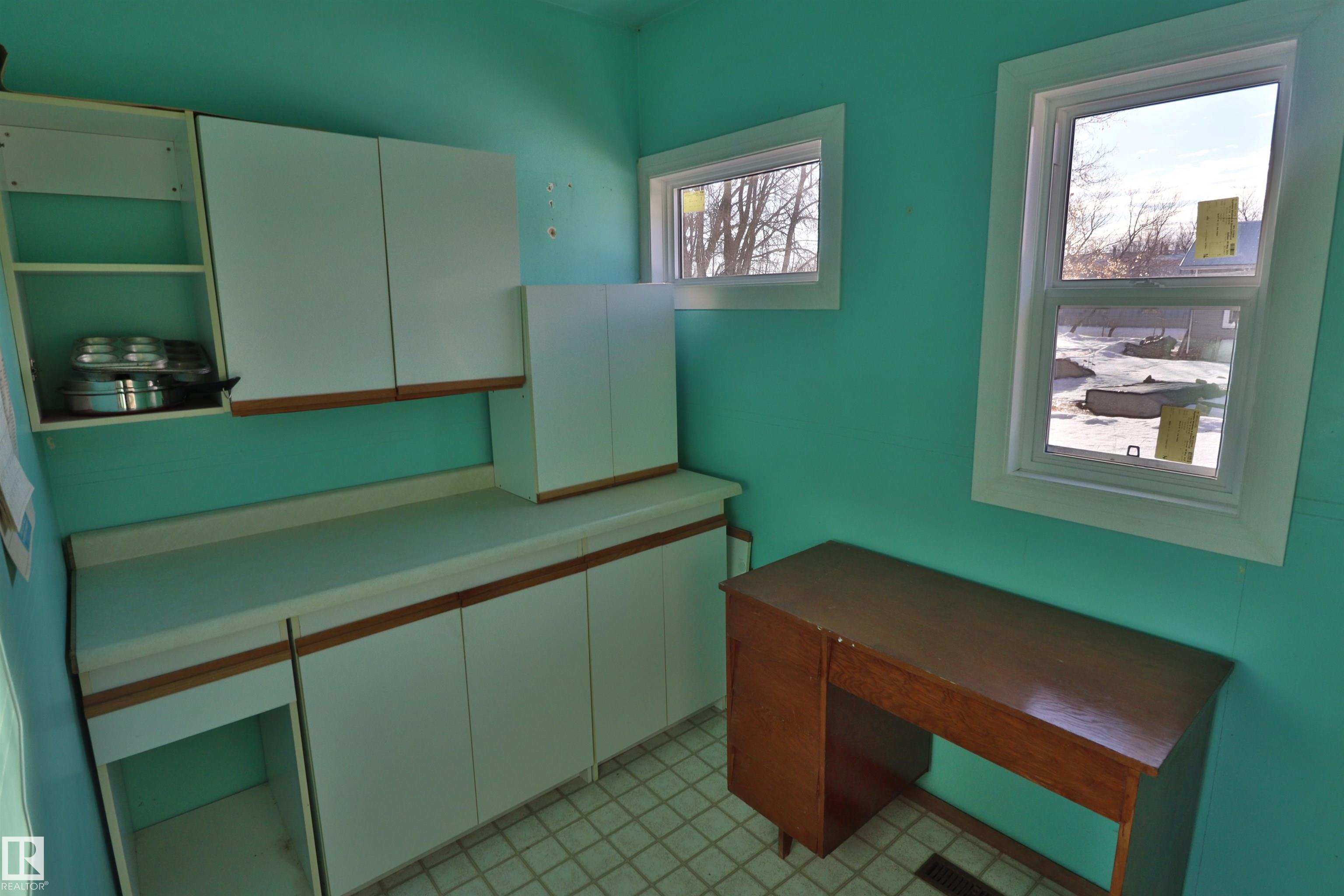 Photo 14 at 48575 Rr 22, None, Rural Leduc County