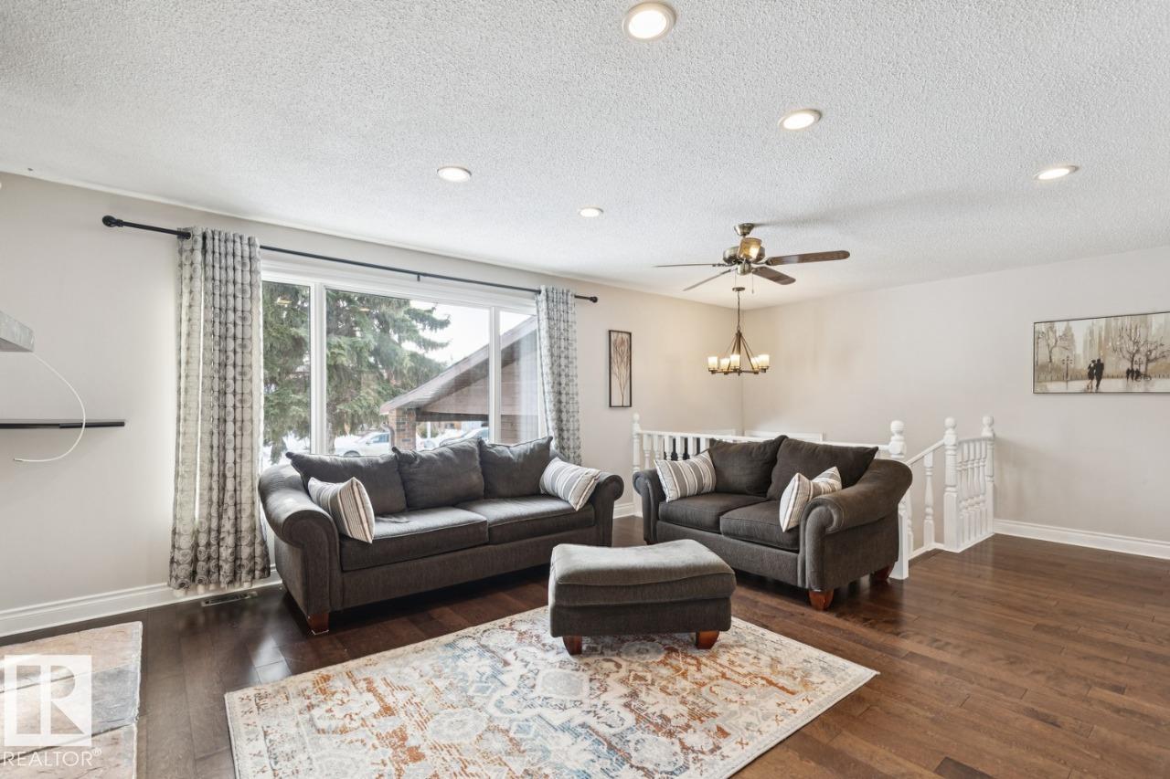 Picture for 2524 106 ST NW