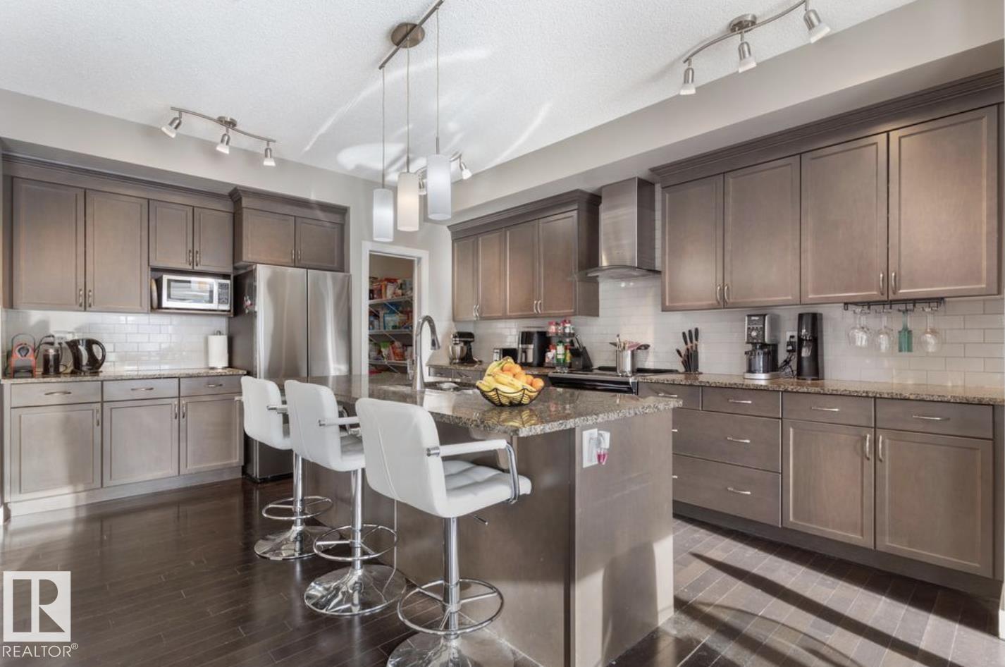 Photo 11 at 21703 86 Avenue NW, Rosenthal, Edmonton