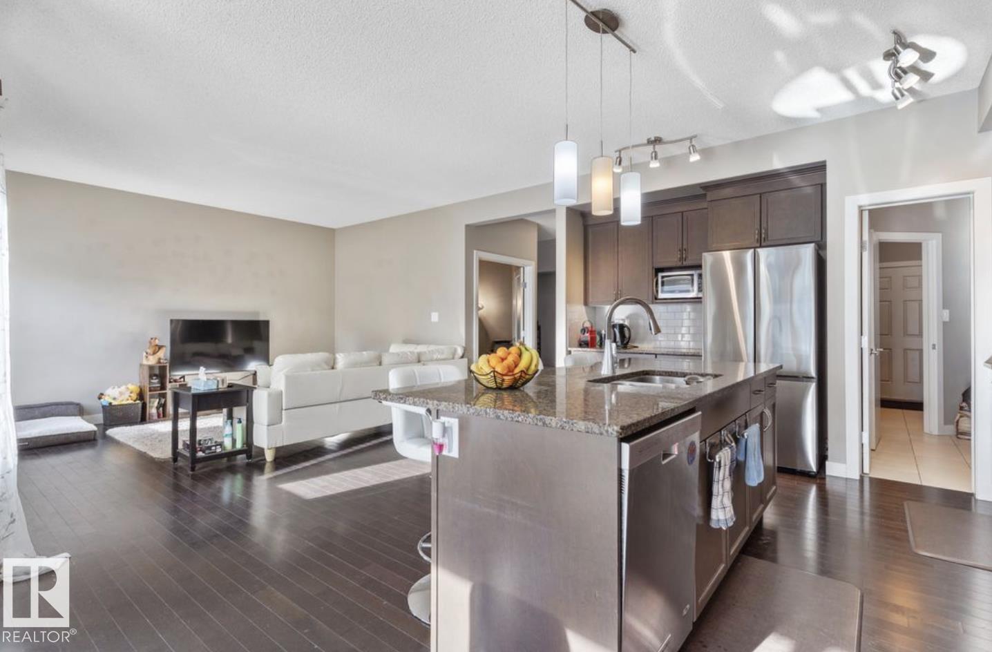 Photo 13 at 21703 86 Avenue NW, Rosenthal, Edmonton