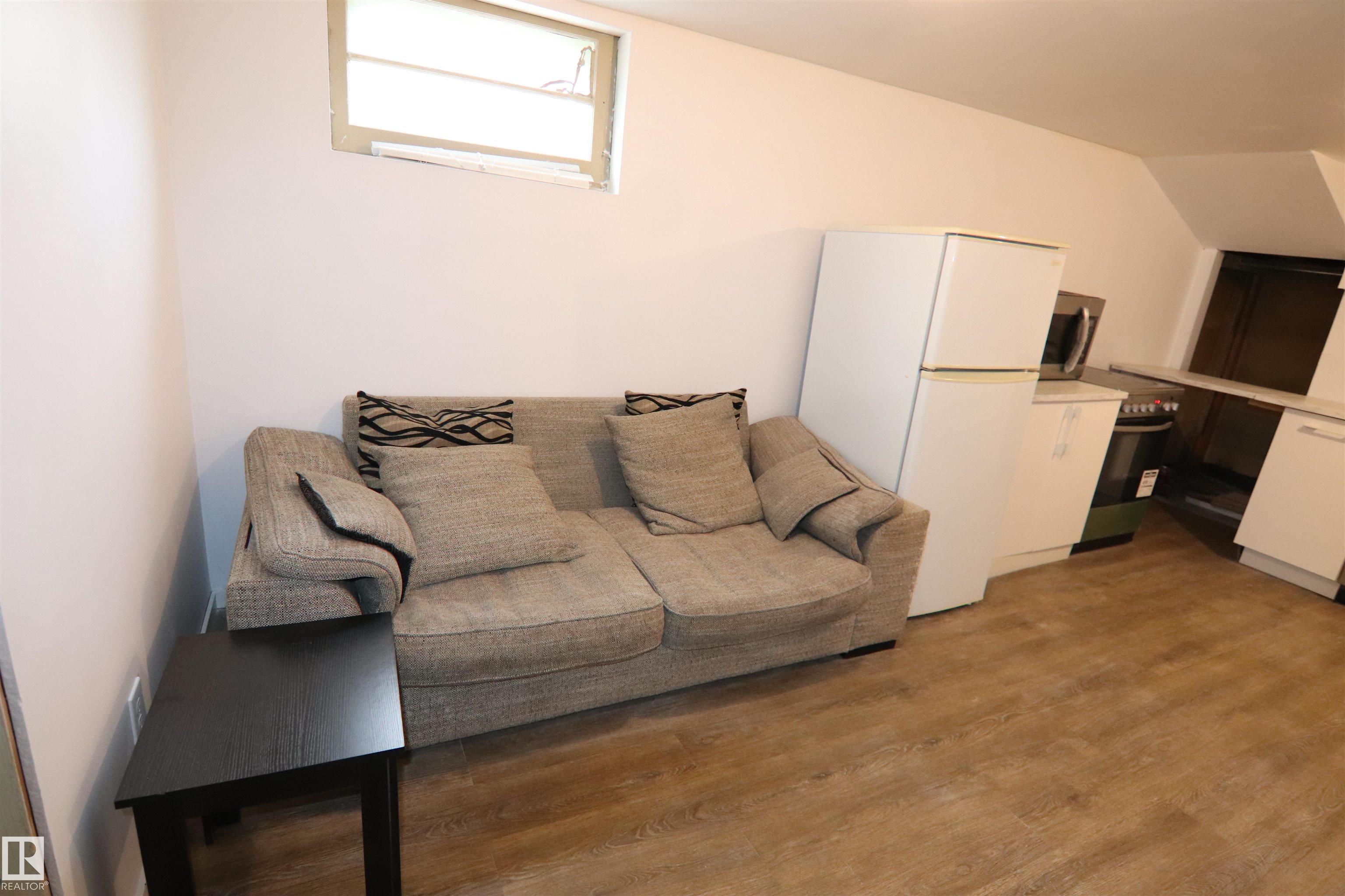 Photo 18 at 11161 67 Street NW, Highlands, Edmonton