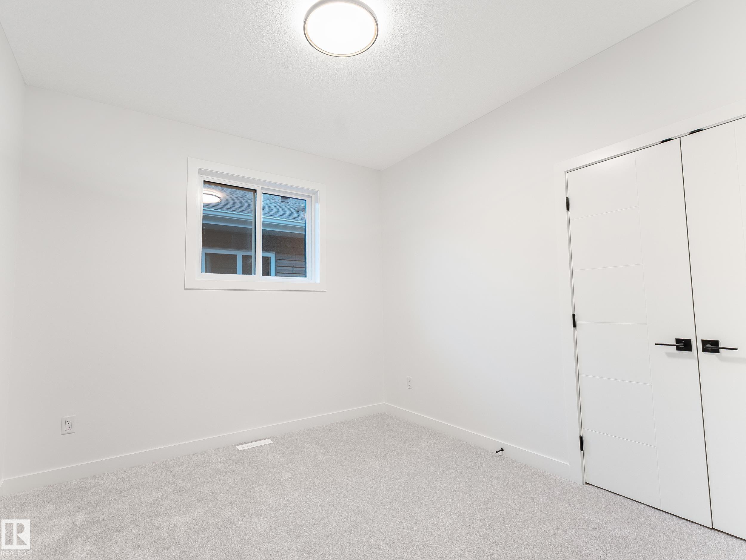 Photo 37 at 125 Lilac Close, Woodbend, Leduc