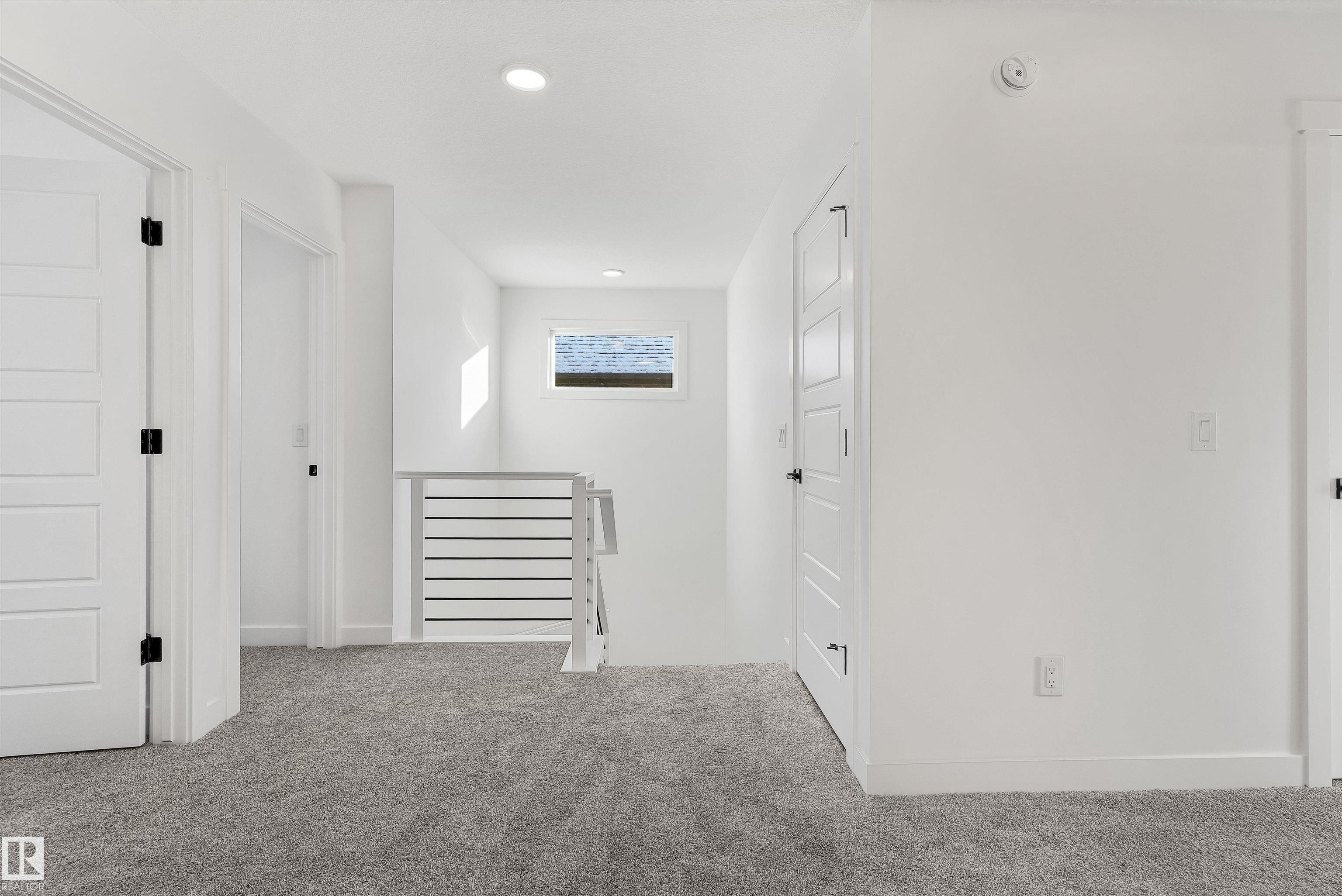 https://zimg.paragon.ice.com/ParagonImages/Property/PM/RAE/225385497/21/0/0/0b2ba7386eab74df354af92c298e6367/1/766d53664af243e522b48a344698173e/225385497-8a198c7d-0945-49d1-9828-1c00b8146b4c.JPG