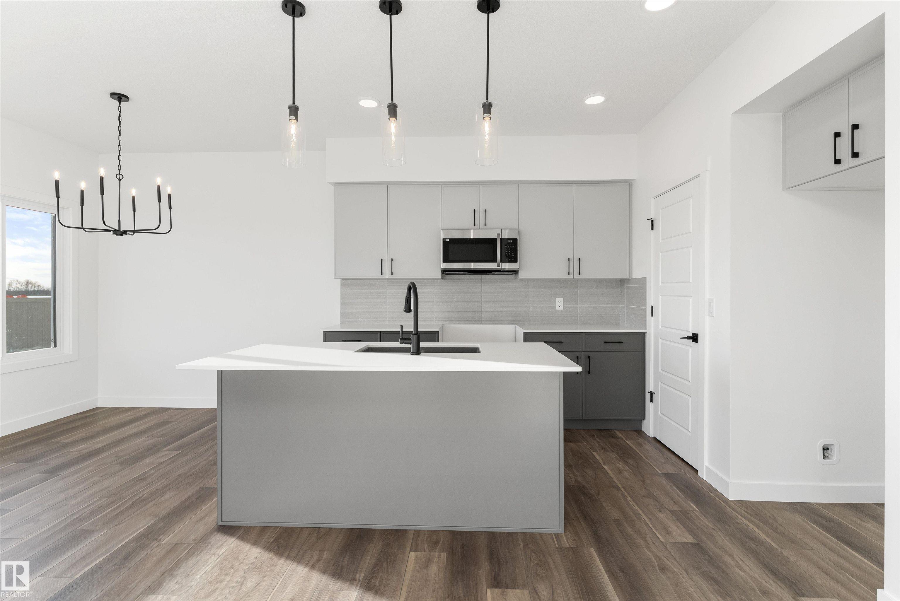 Picture for 19107 20 AV NW