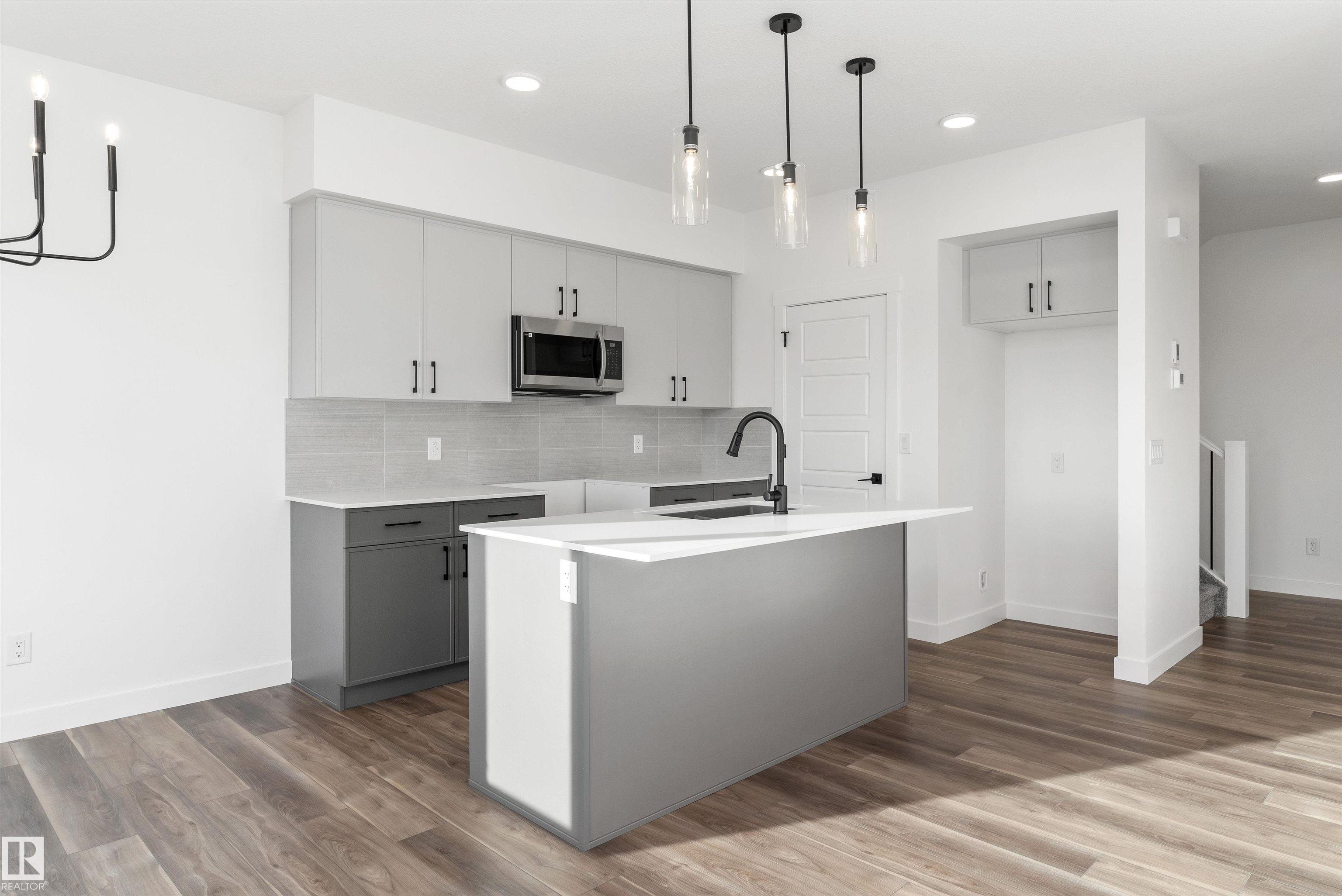 Picture for 19107 20 AV NW