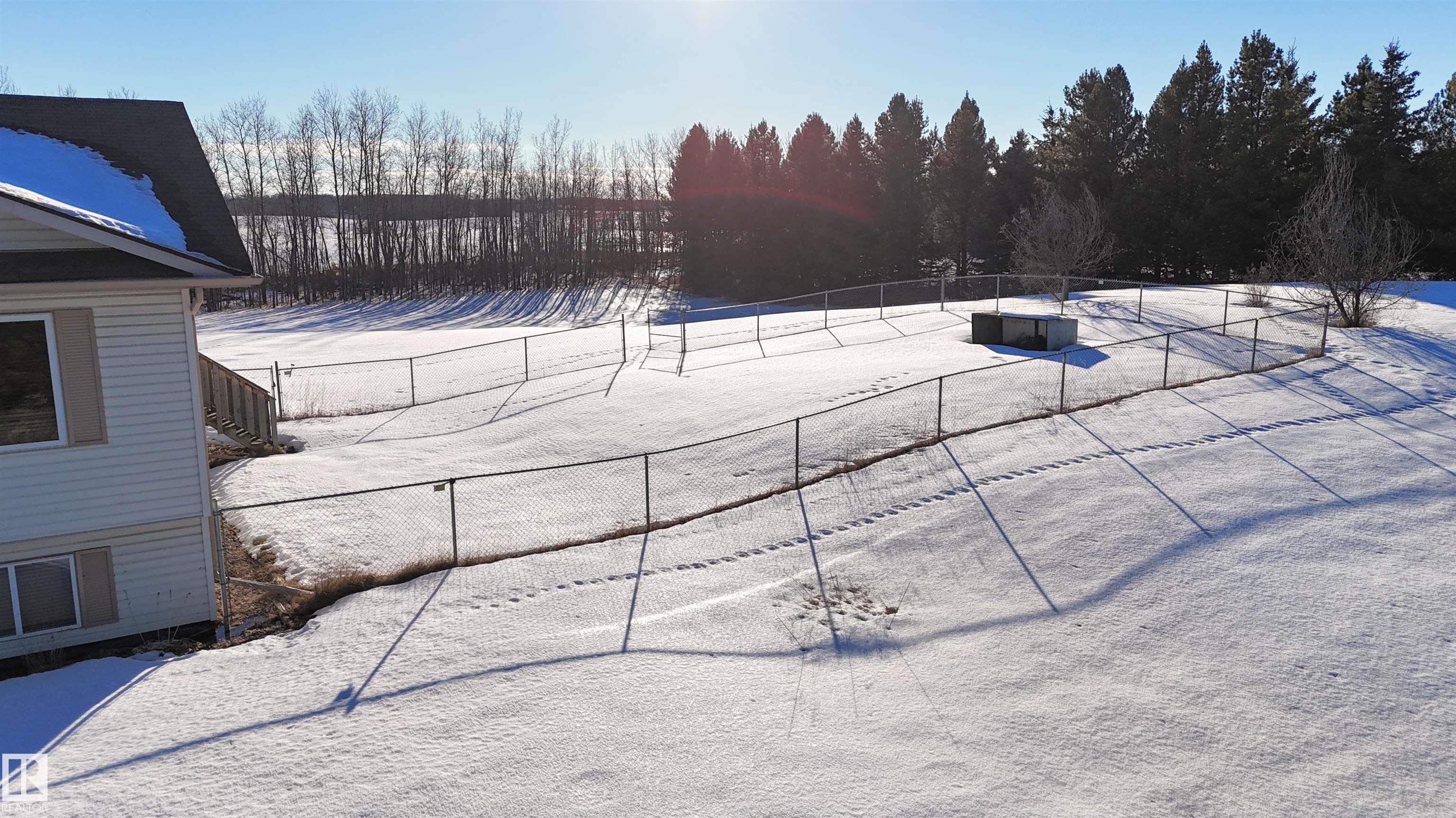 Photo 42 at 28 - 52327 Rge Road 20, Hillview Estates, Rural Parkland County