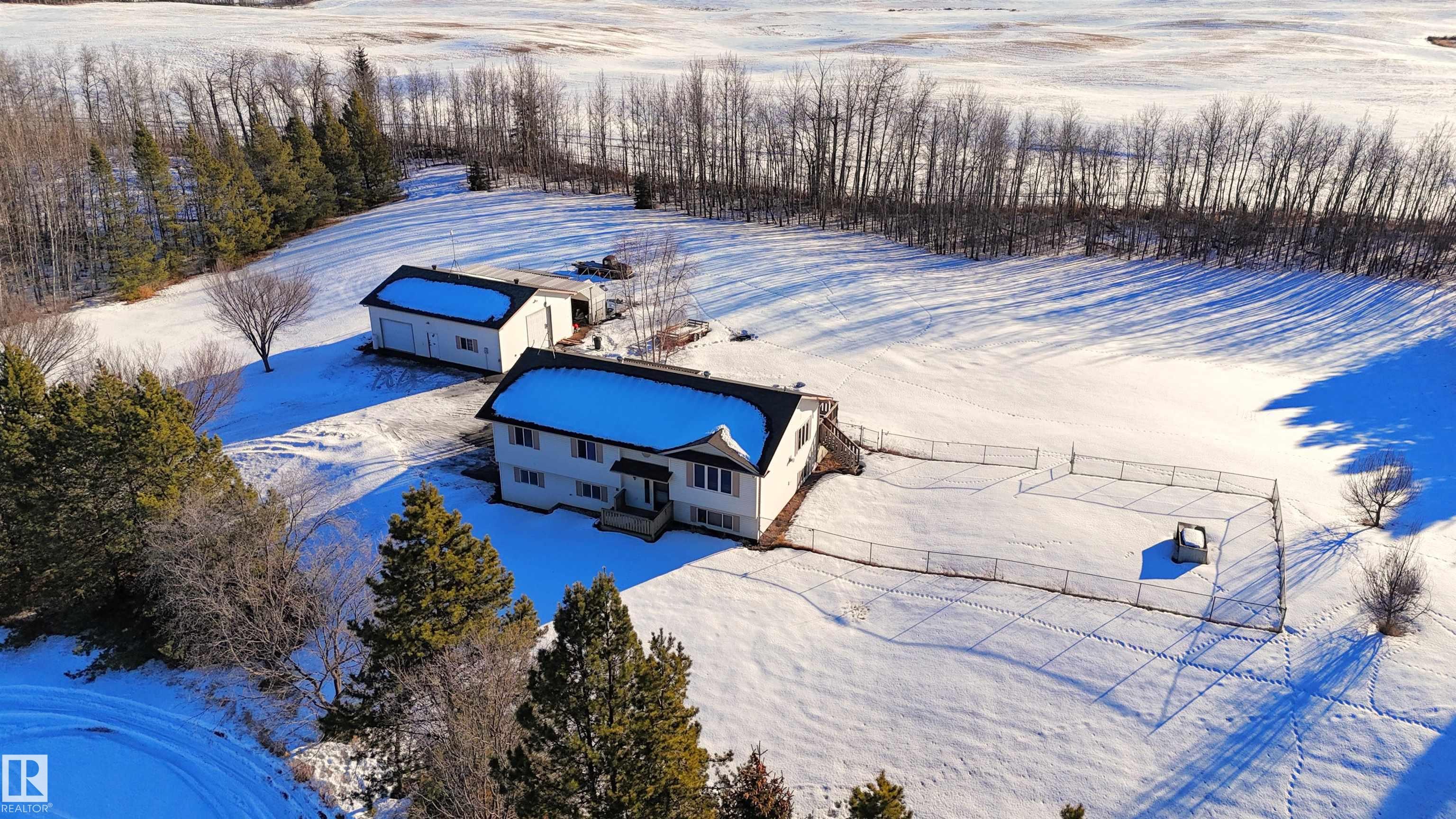 Photo 44 at 28 - 52327 Rge Road 20, Hillview Estates, Rural Parkland County