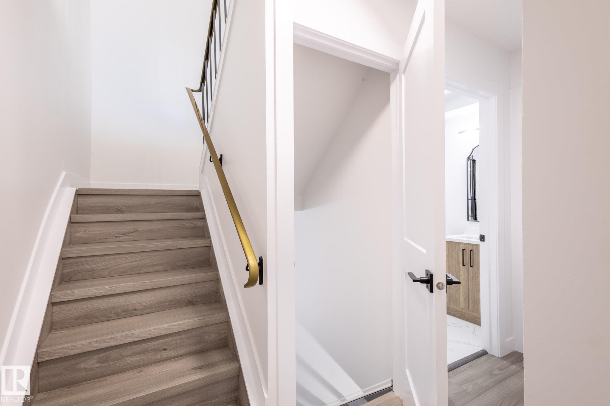 Photo 18 at 130 Roseland Village NW, Northmount, Edmonton