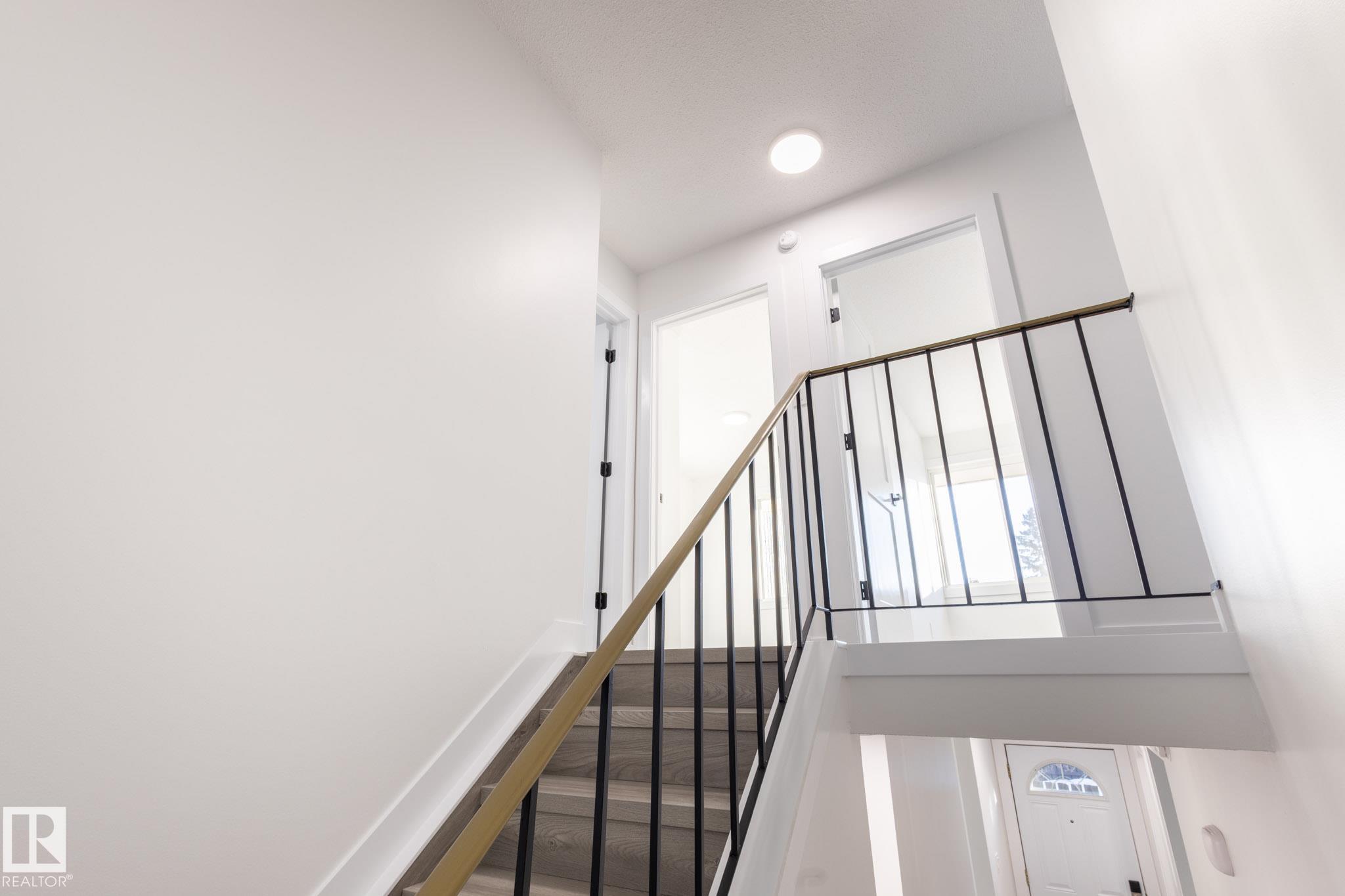 Photo 22 at 130 Roseland Village NW, Northmount, Edmonton