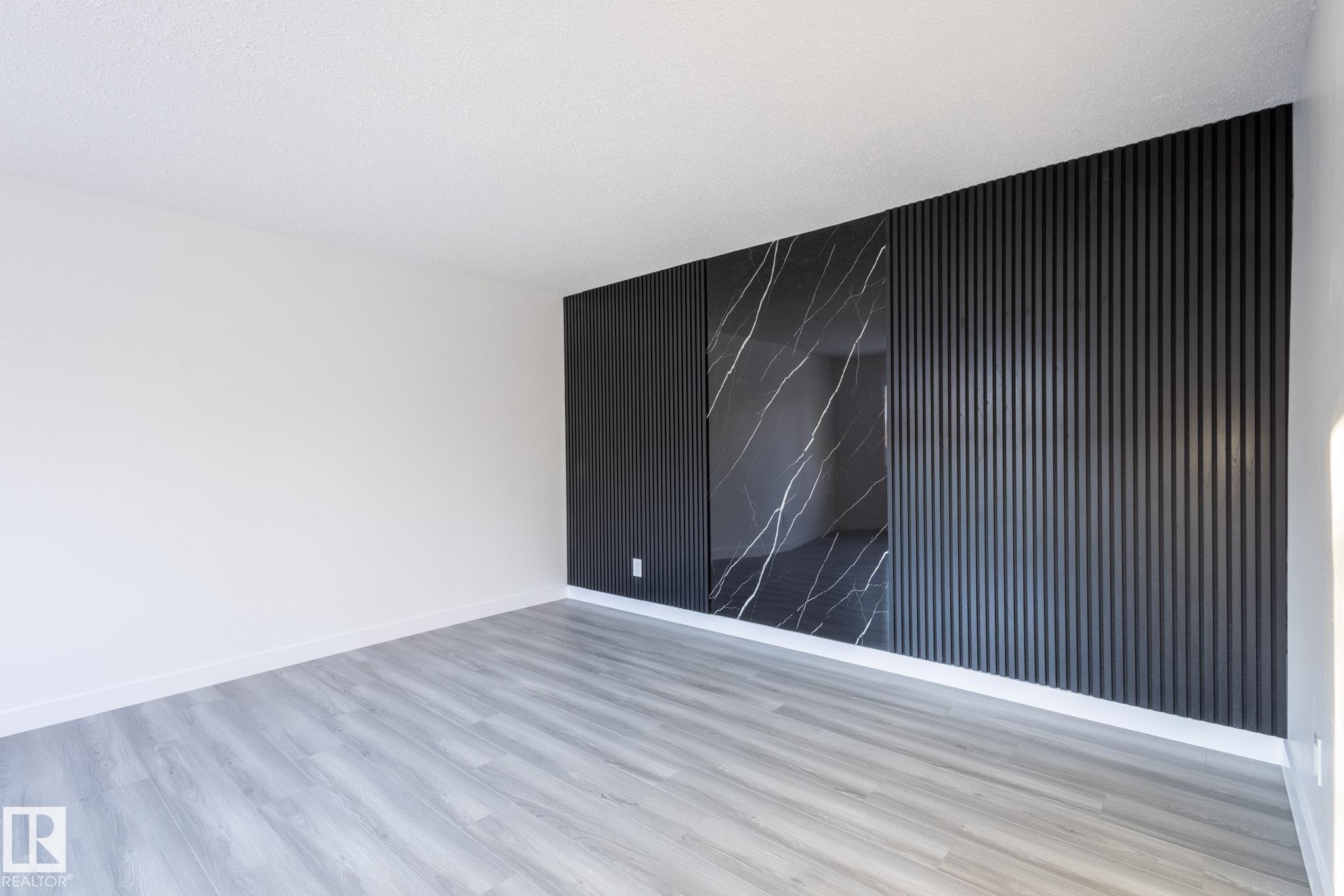 Photo 4 at 130 Roseland Village NW, Northmount, Edmonton