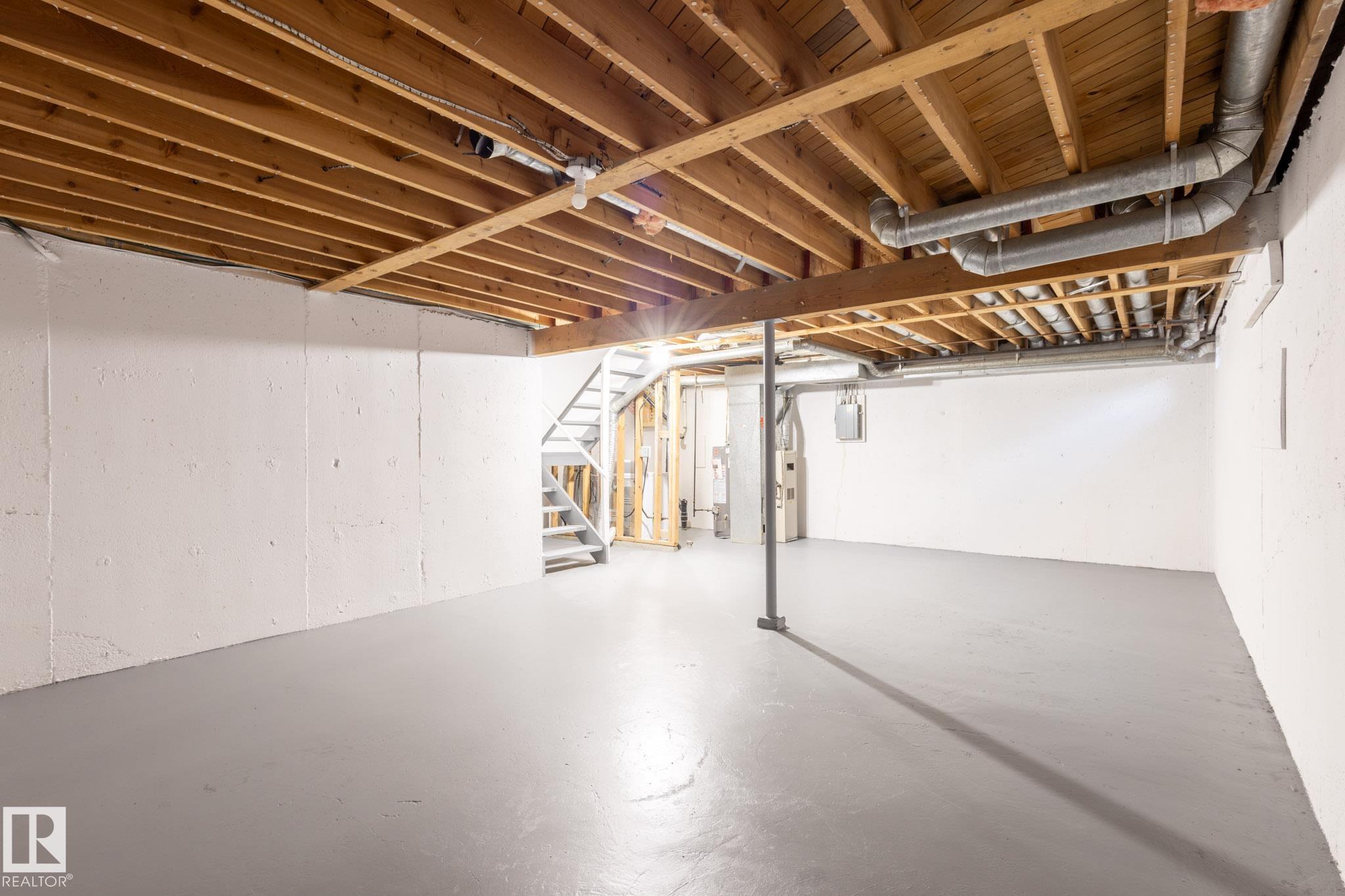 Photo 36 at 130 Roseland Village NW, Northmount, Edmonton