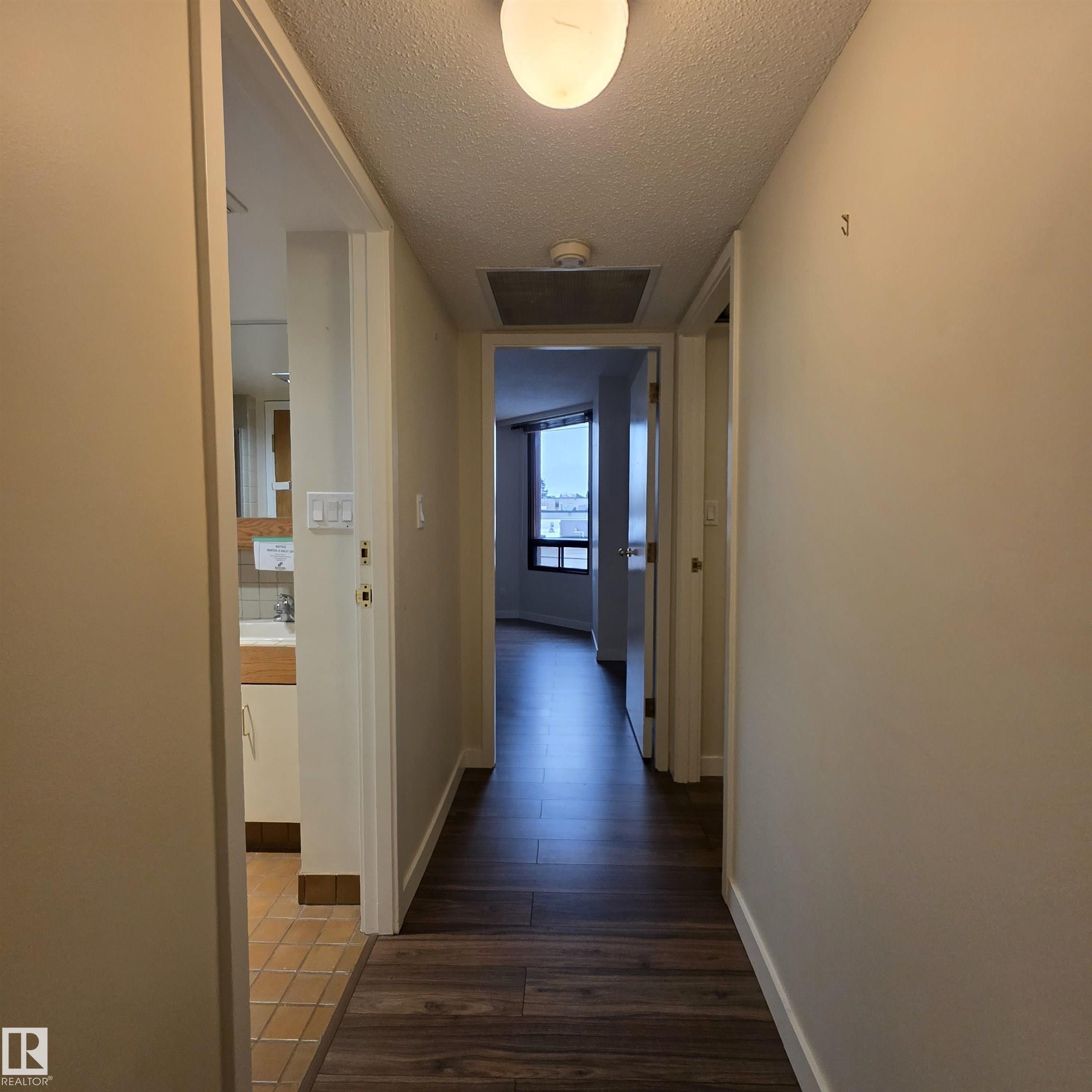 Photo 15 at 2C - 10050 118 Street NW, Wîhkwêntôwin, Edmonton