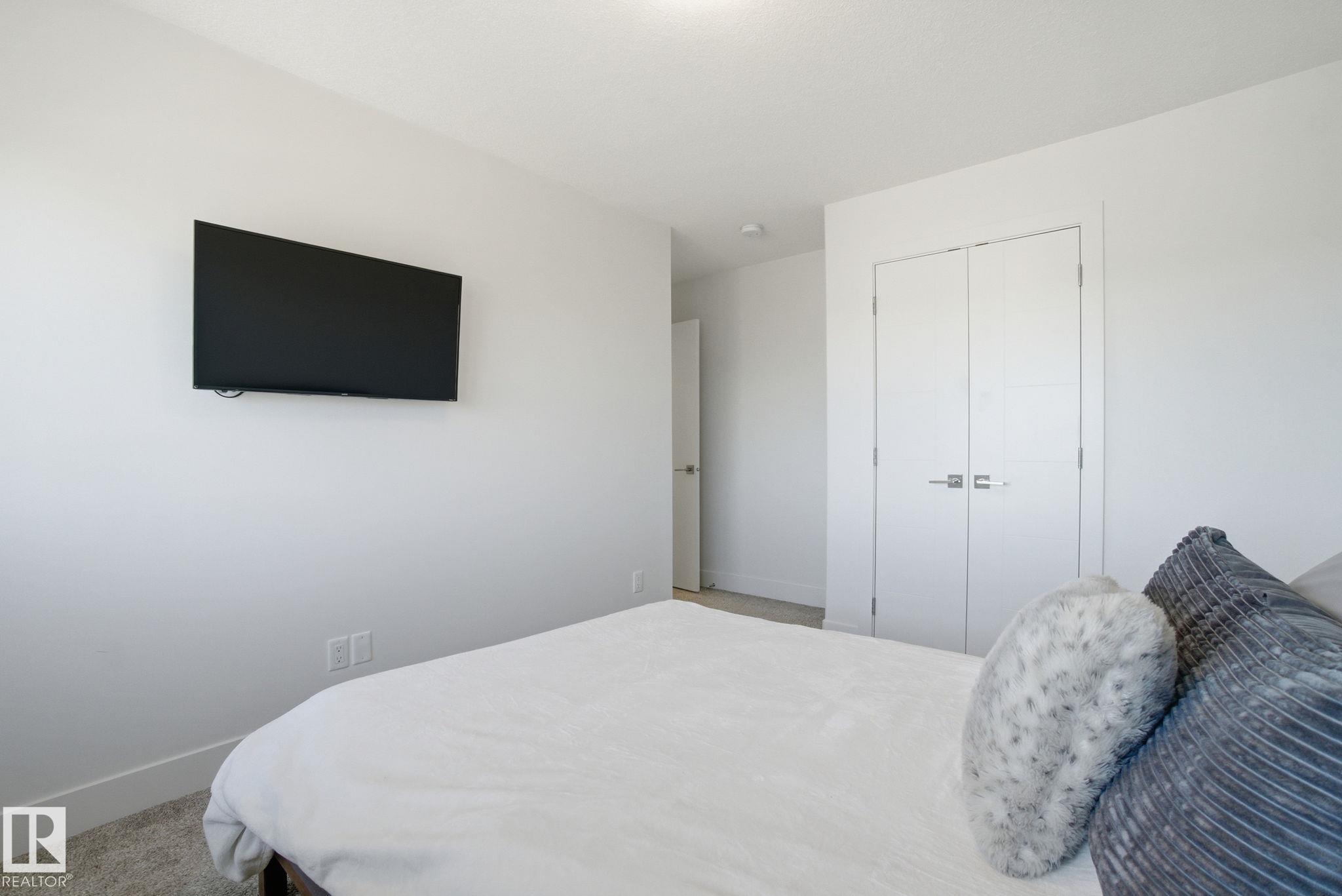 Photo 37 at 8712 96a Avenue, Morinville