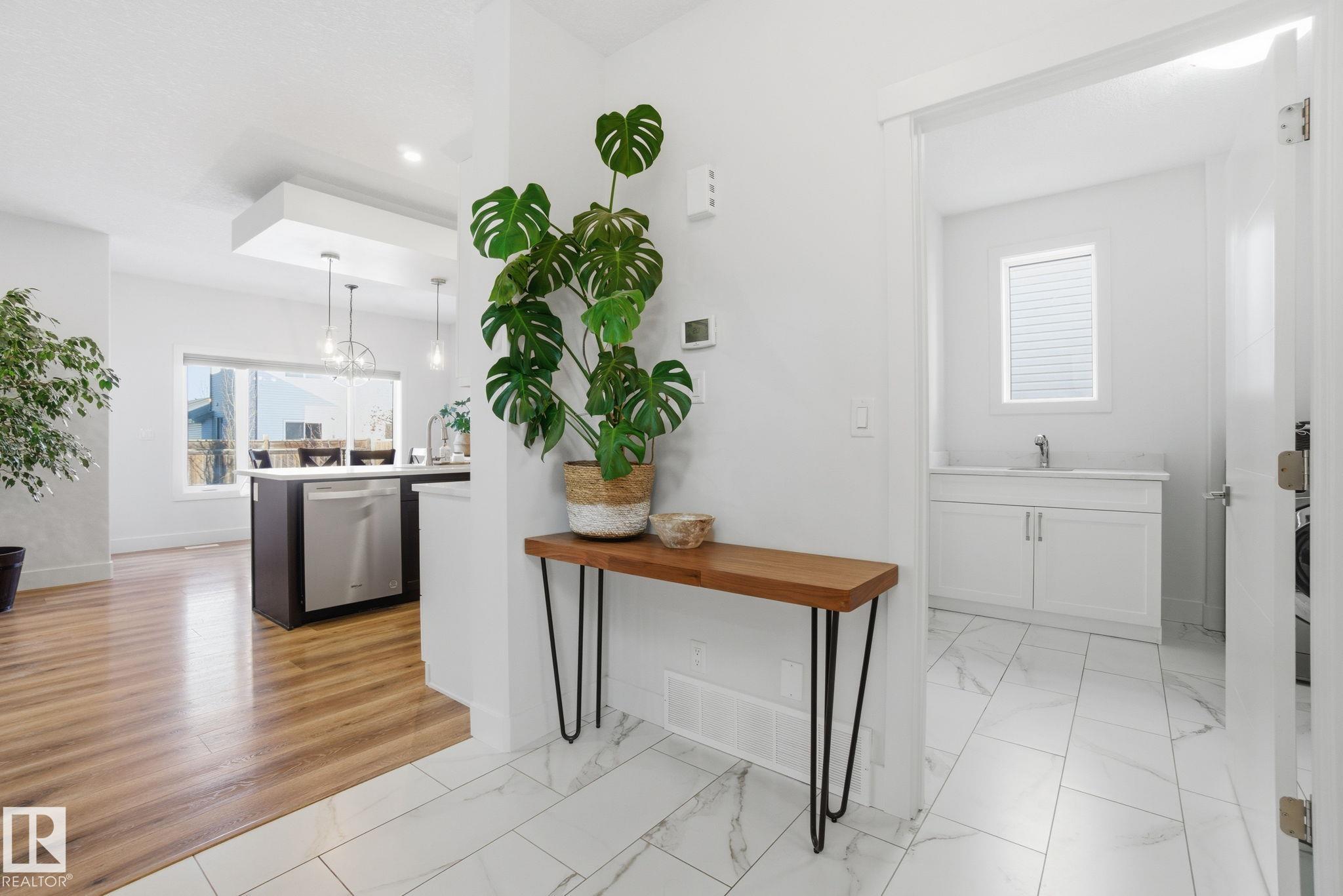 Photo 7 at 8712 96a Avenue, Morinville