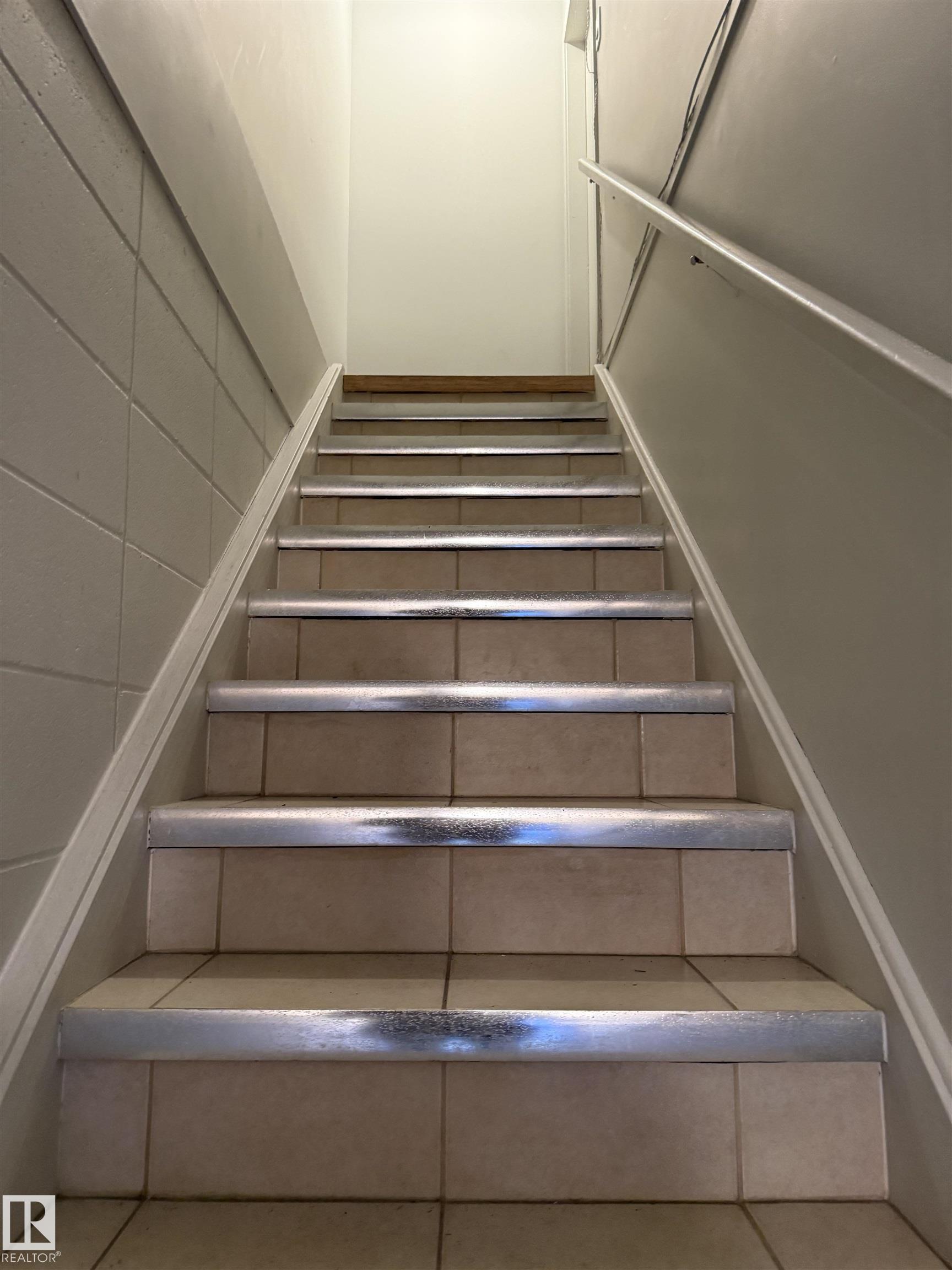 Picture for #9112 9112 115 AV NW NW