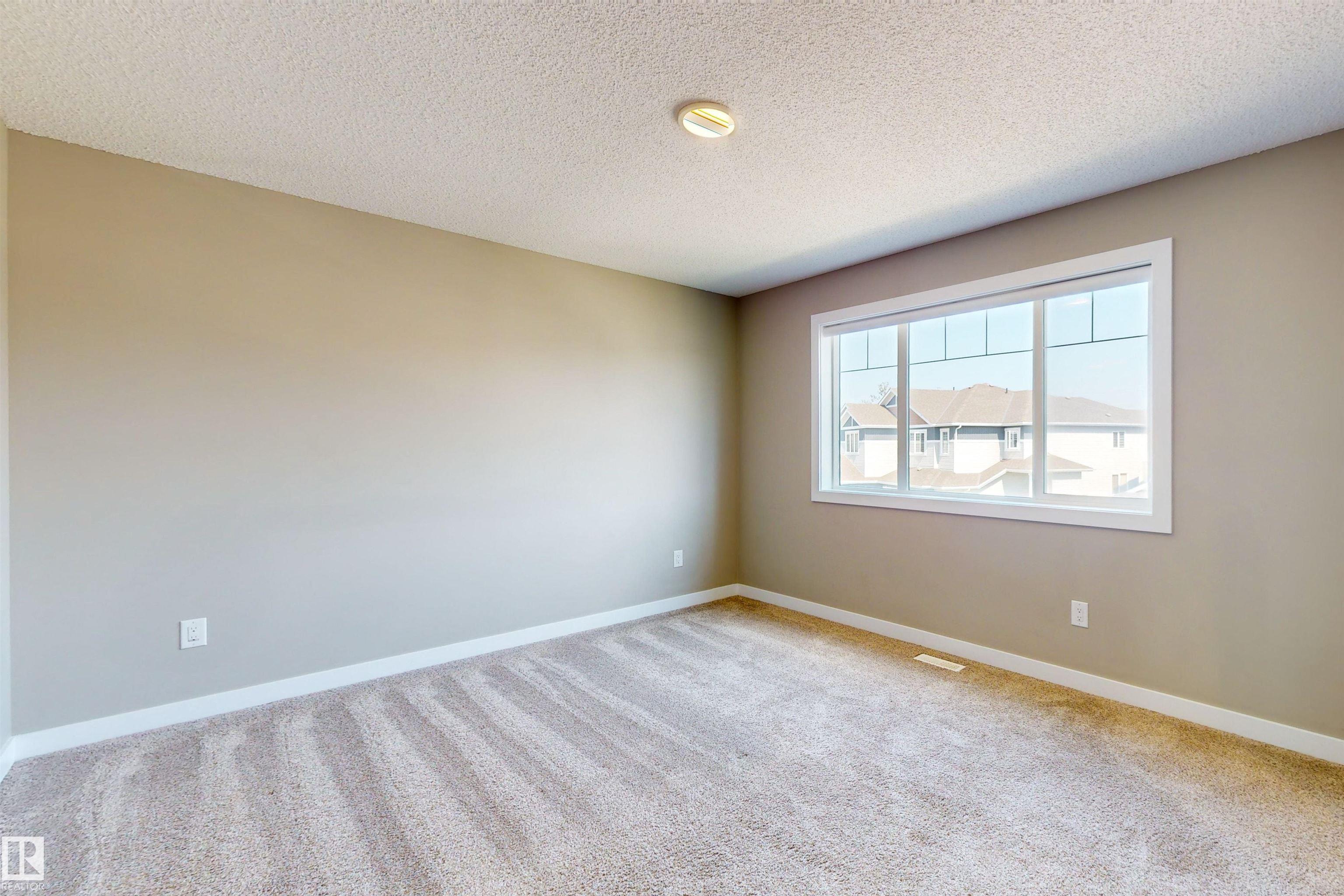 Photo 20 at 3704 2 Street NW, Maple Crest, Edmonton