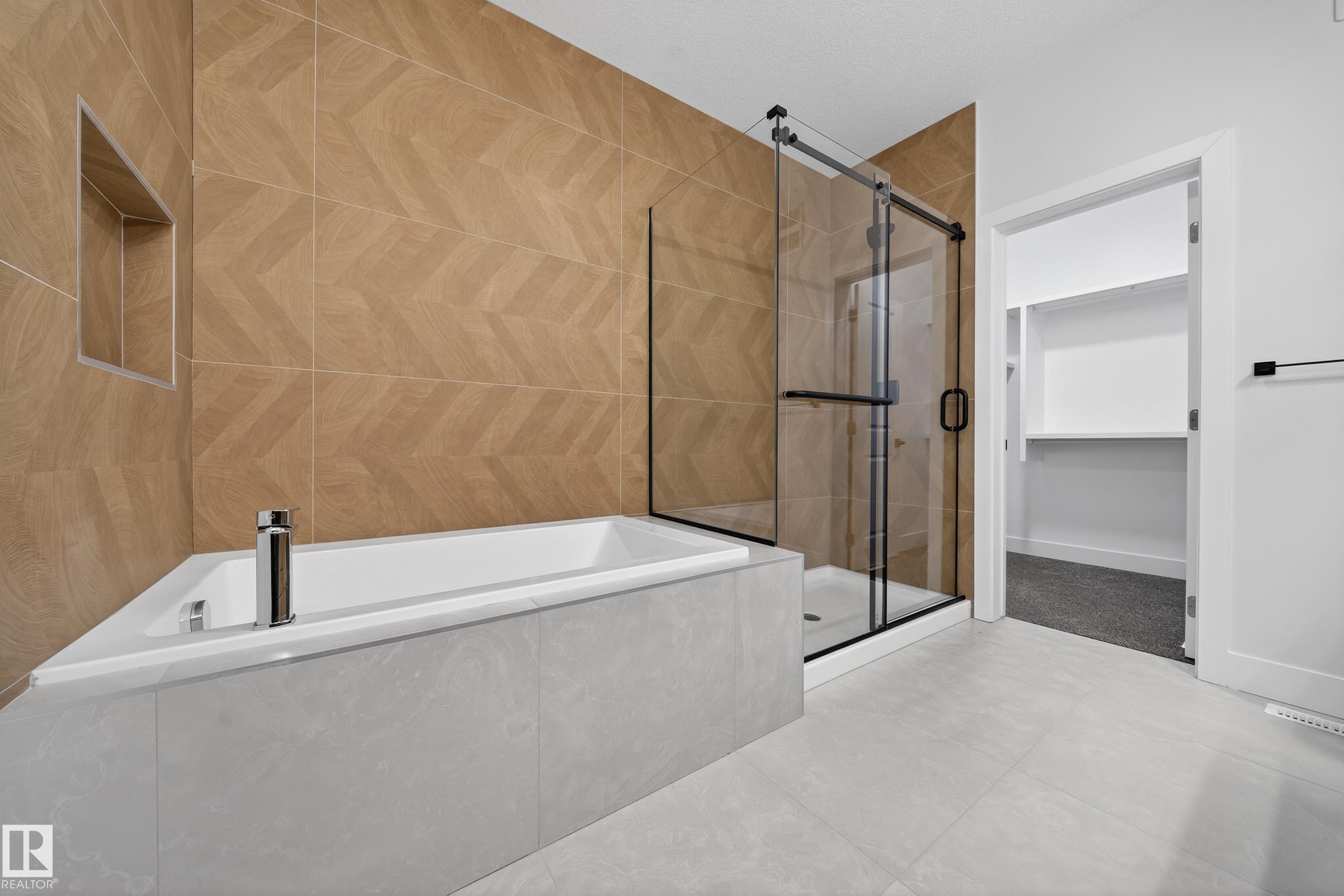 Photo 10 at 437 Crystal Creek Link, Crystal Creek, Leduc