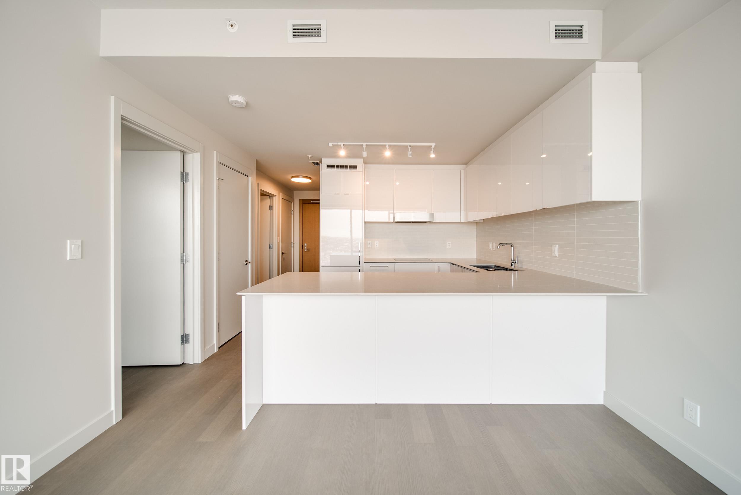 Photo 6 at 2502 - 10360 102 Street NW, Downtown, Edmonton