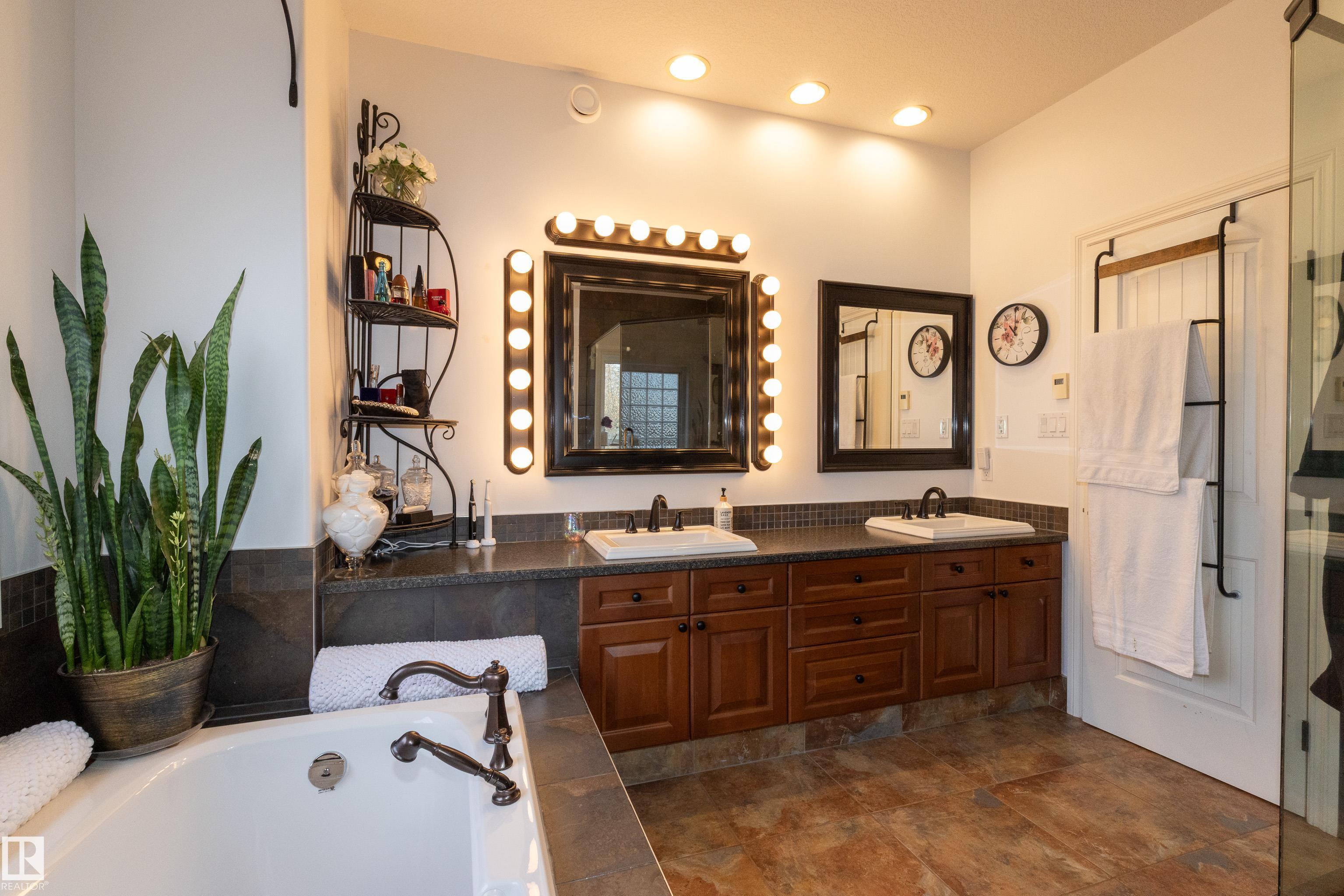 Photo 26 at #14 52001 Rge Road 275, Lily Lake Estates, Rural Parkland County