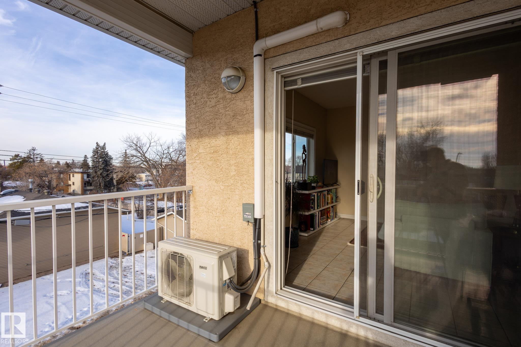 Photo 8 at 306 - 10008 151 Street NW, West Jasper Place, Edmonton