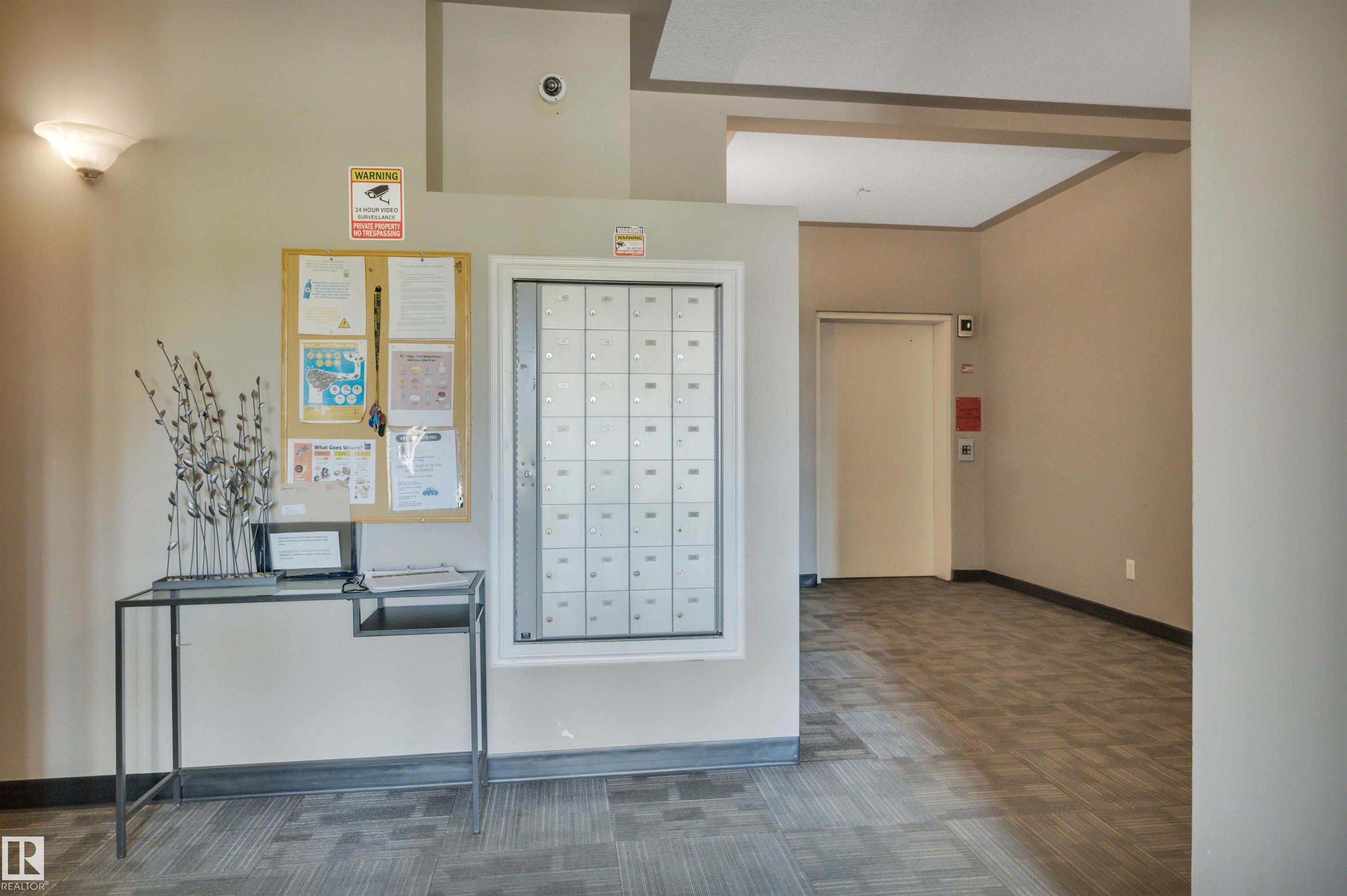 Photo 7 at 408 - 10118 95 Street NW, Boyle Street, Edmonton