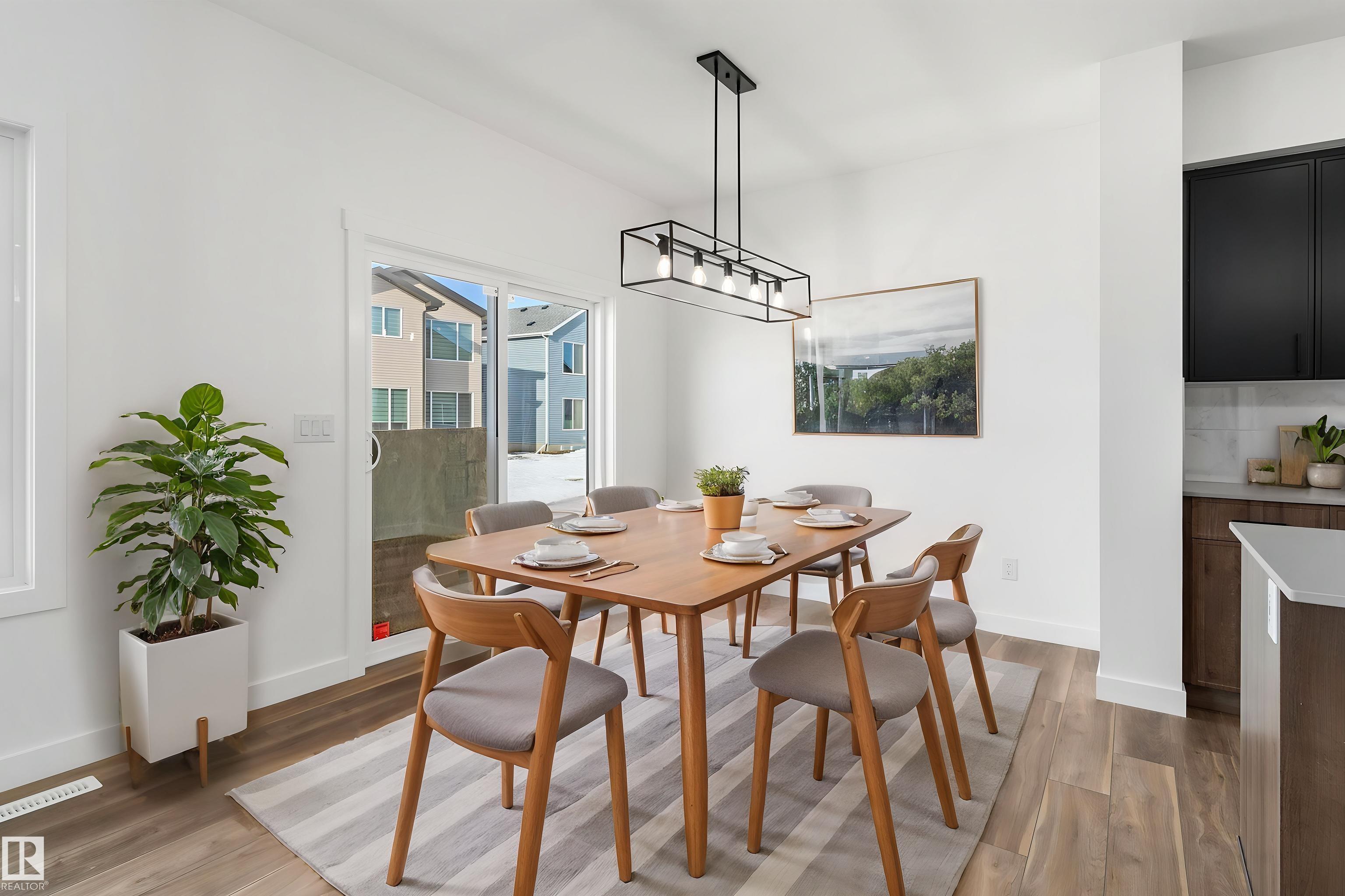 https://zimg.paragon.ice.com/ParagonImages/Property/PM/RAE/225385593/13/0/0/b3655dd70d5a2080605469b65411879a/1/084cfaa9c01ffee9d1d4ec34b0a5d8cd/225385593-0dd91fb7-27ce-4ac0-a865-ceb21fc47d2c.JPG