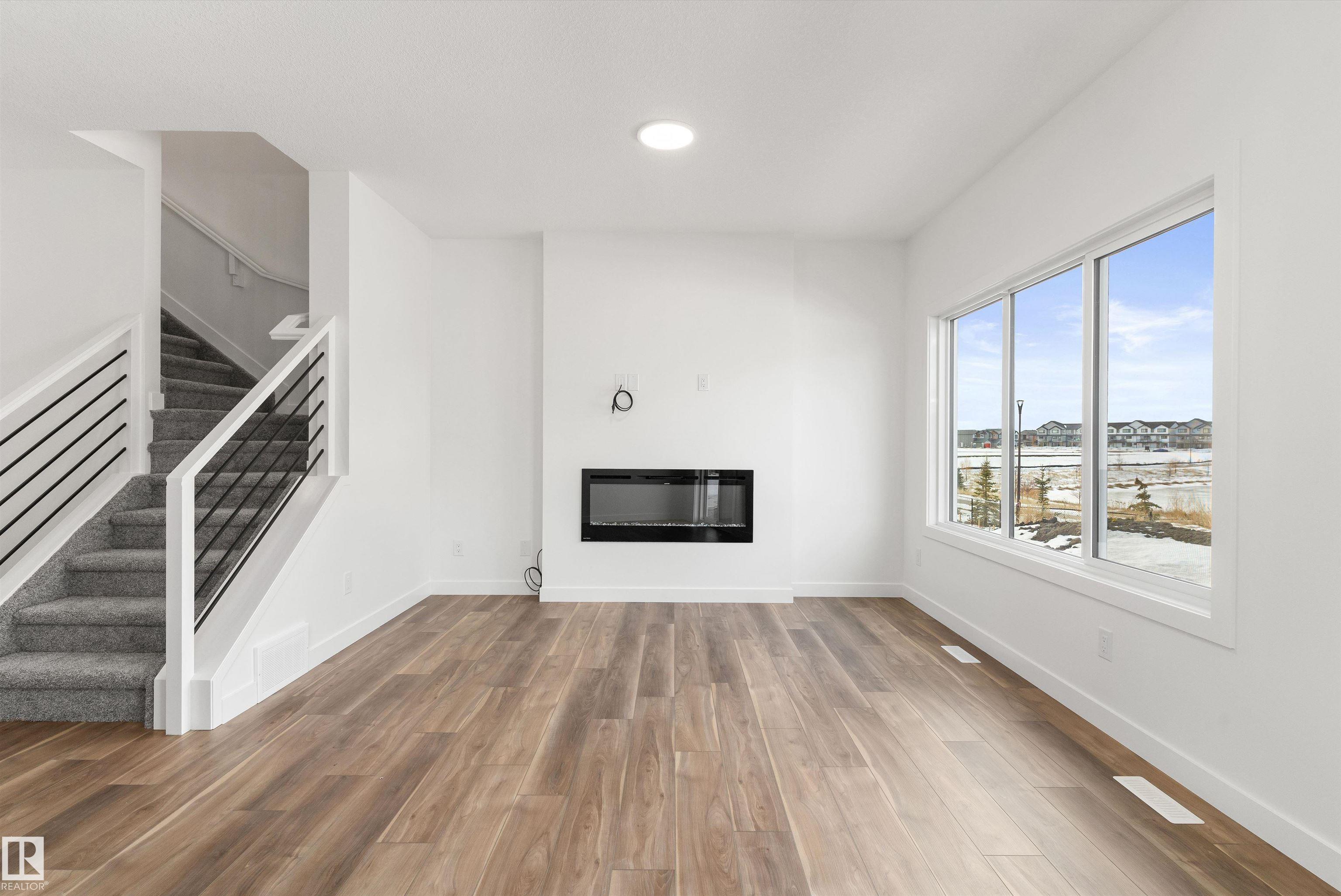 https://zimg.paragon.ice.com/ParagonImages/Property/PM/RAE/225385593/15/0/0/50abaed1960b7dcdc724e7827bd39655/1/084cfaa9c01ffee9d1d4ec34b0a5d8cd/225385593-64be1311-205d-4d4c-92d4-93f67d5b61f3.JPG