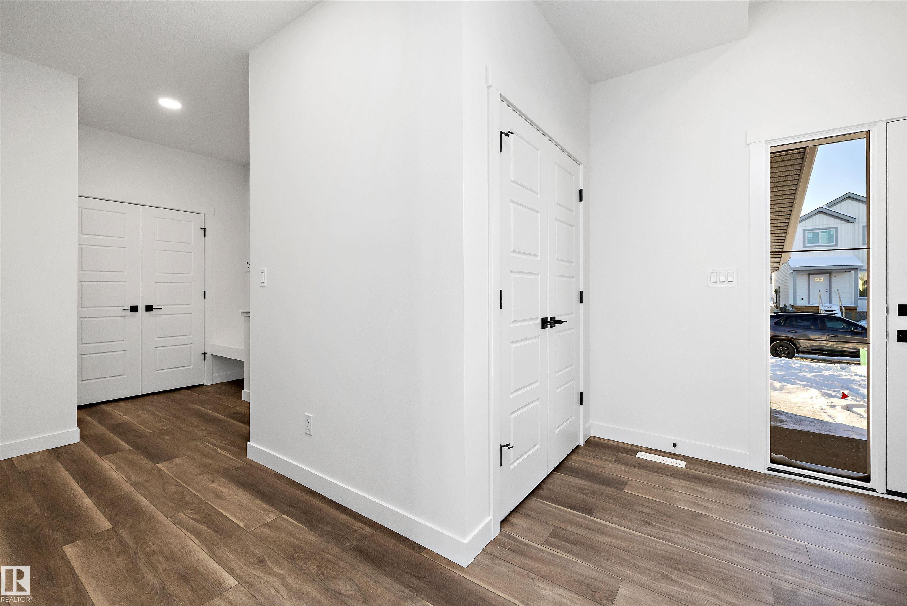 Photo 11 at 2720 194 Street NW, The Uplands, Edmonton