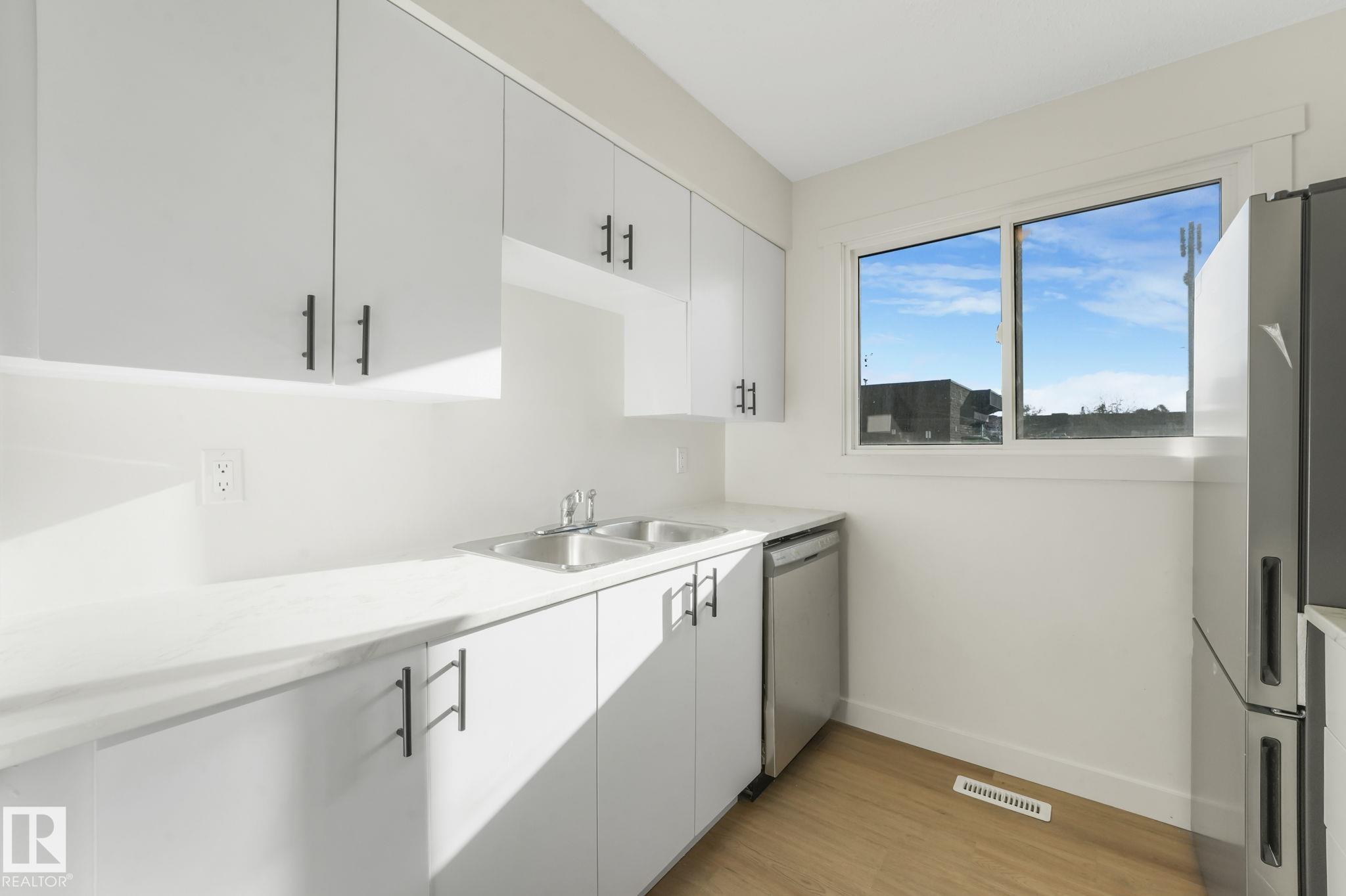 Picture for 5833 RIVERBEND RD NW