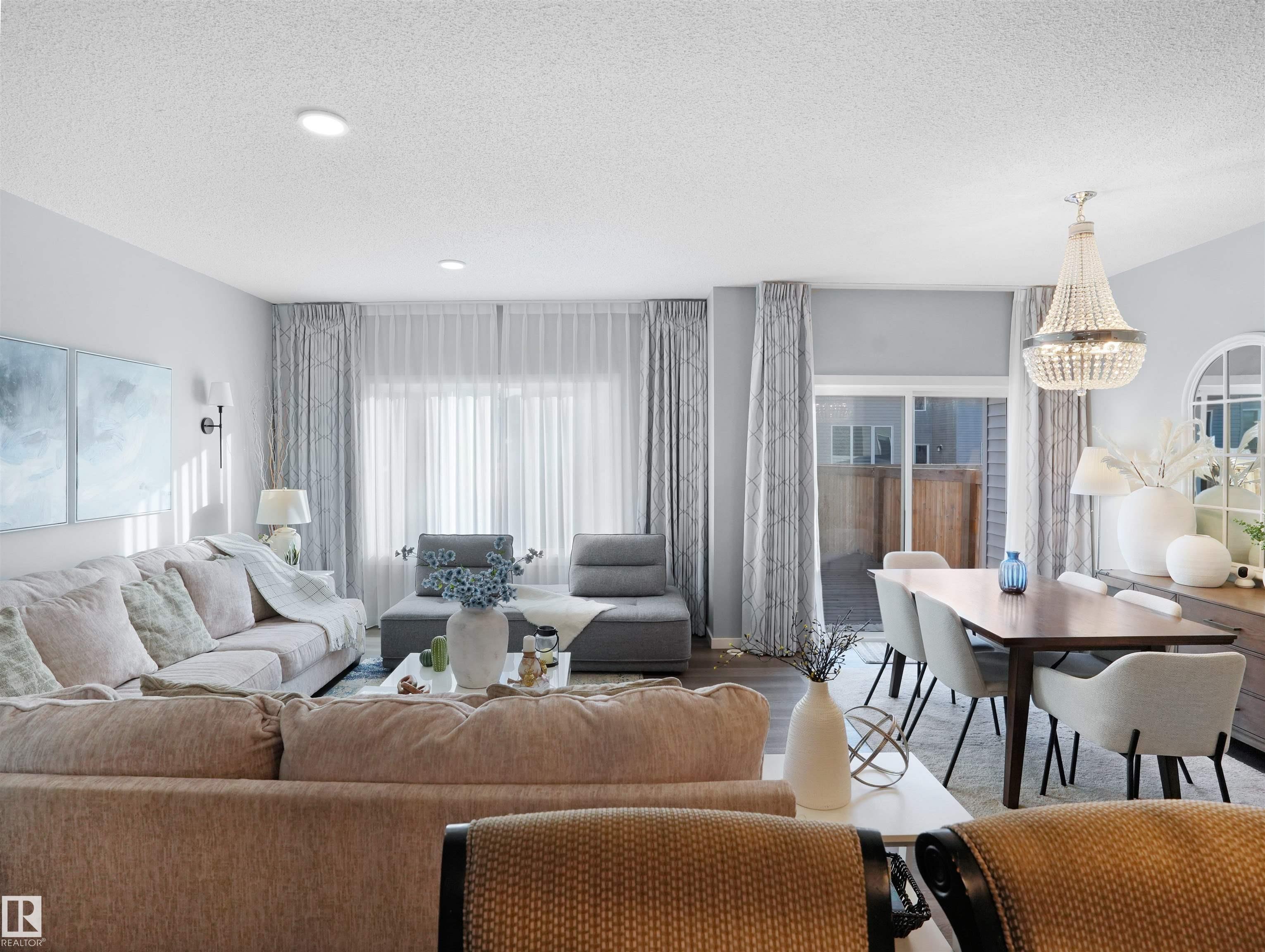 Photo 18 at 207 41 Avenue NW, Maple Crest, Edmonton